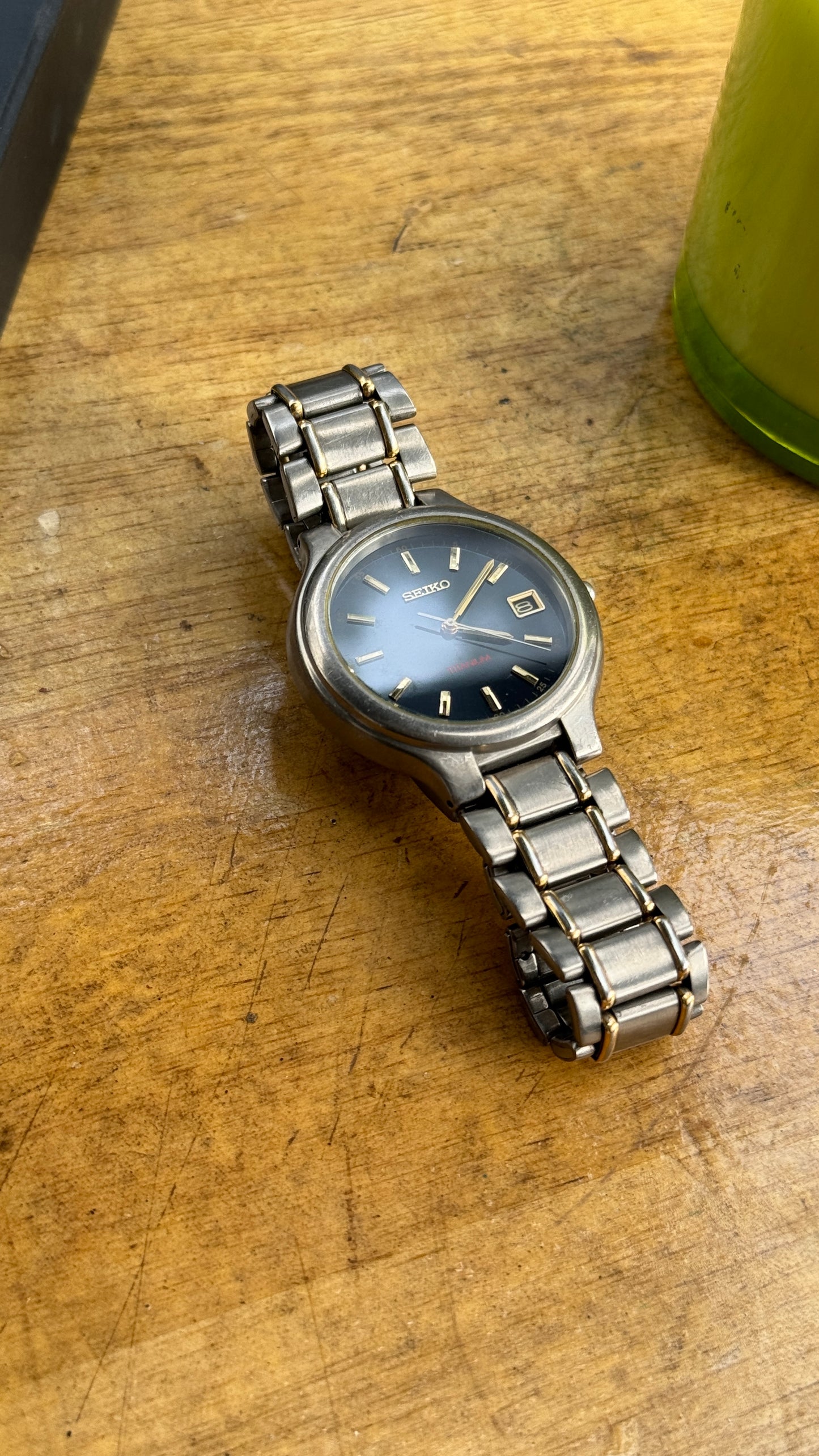 Pre Owned Vintage Seiko Titanium Quartz Watch