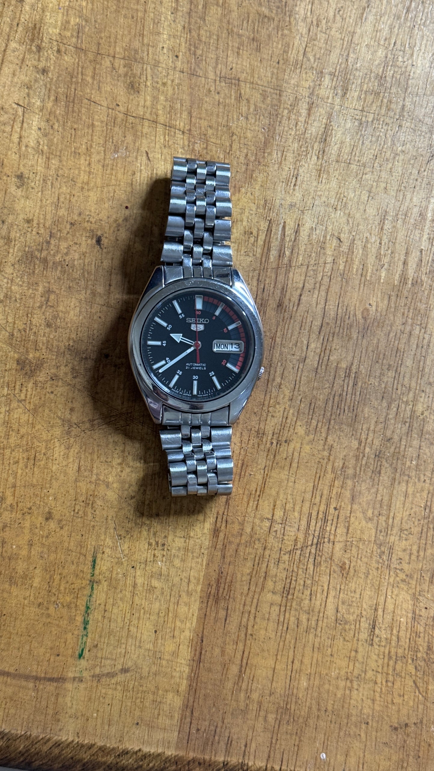 Preowned vintage Seiko 5 Automatic