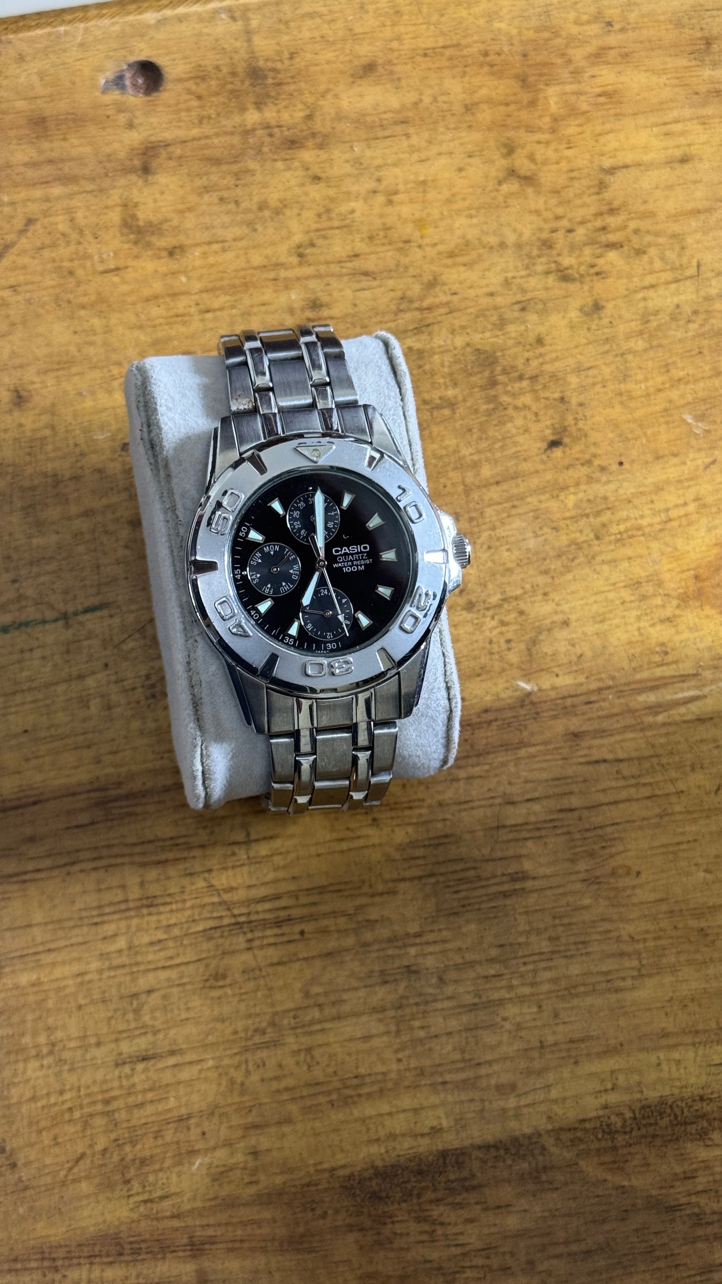 Pre Owned Casio MTD1047 Watch