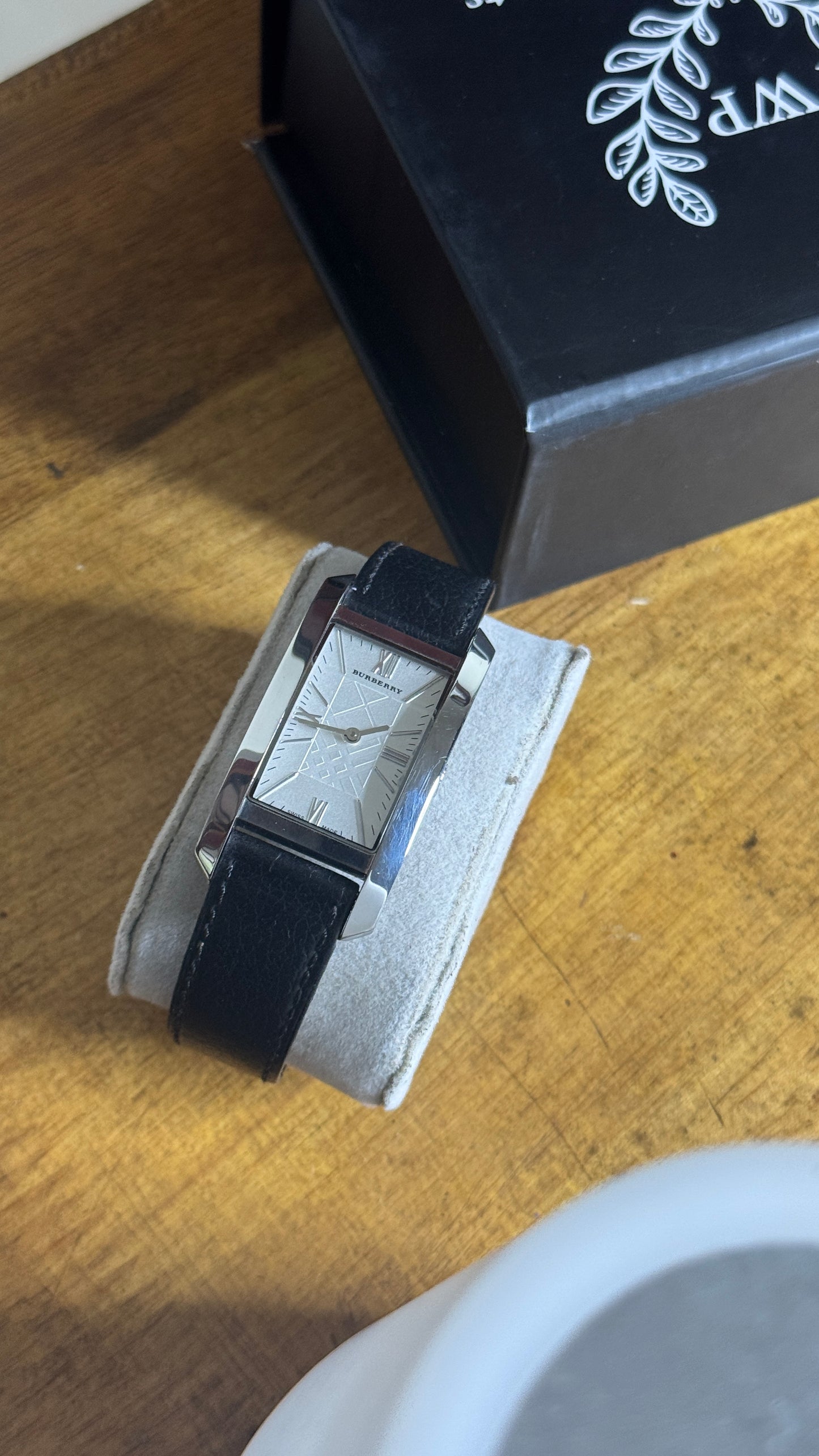 Pre Owned Unisex Burberry Watch