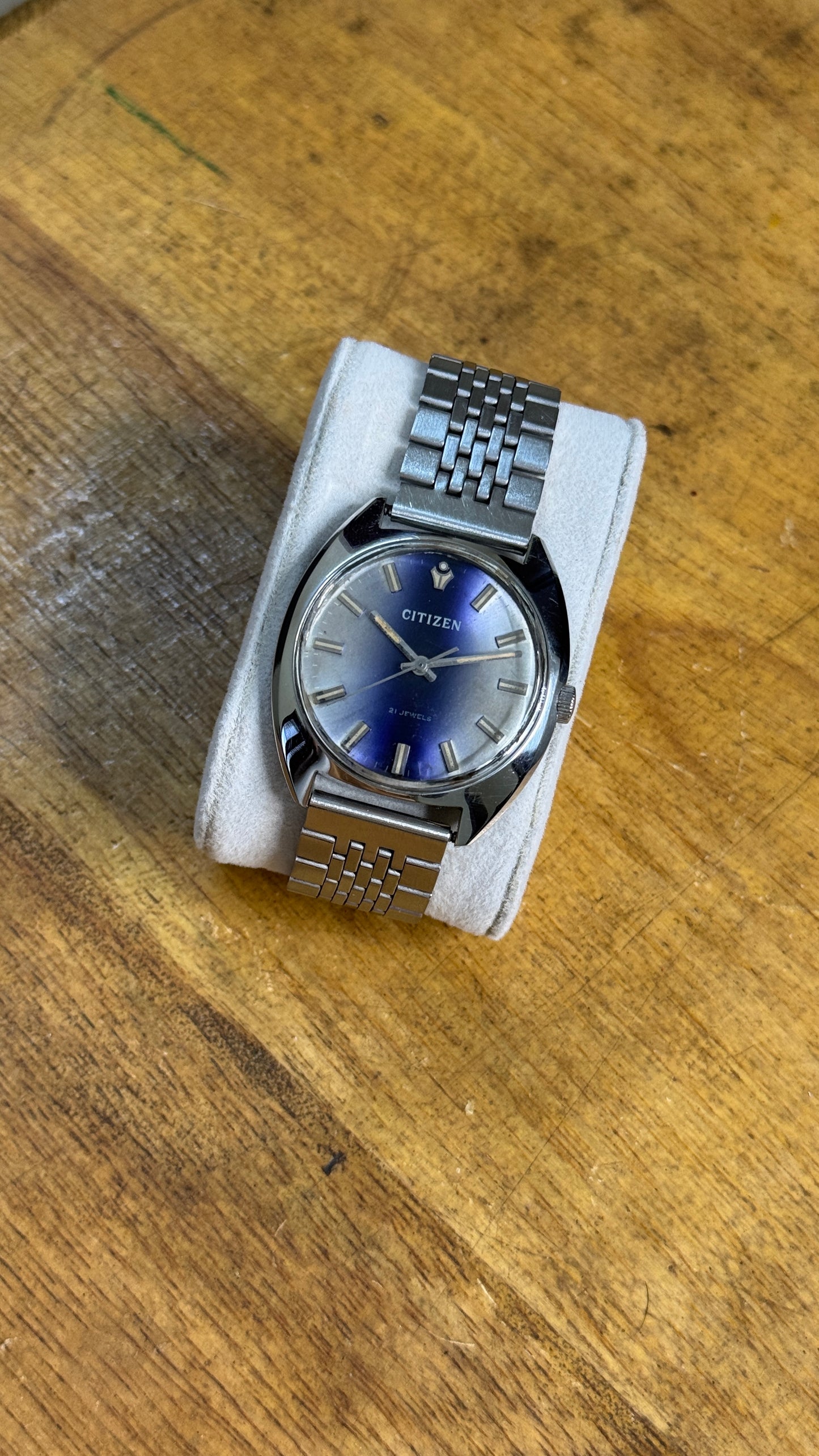 Pre Owned Vintage Citizen Manual Winding