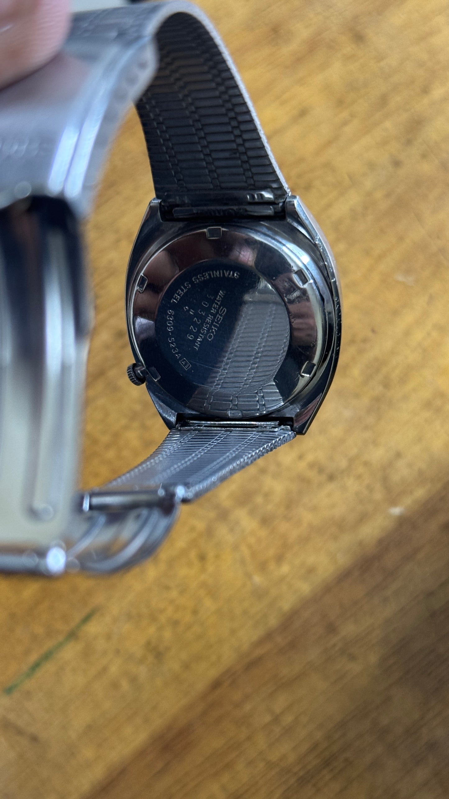 Pre owned vintage seiko 5 automatic