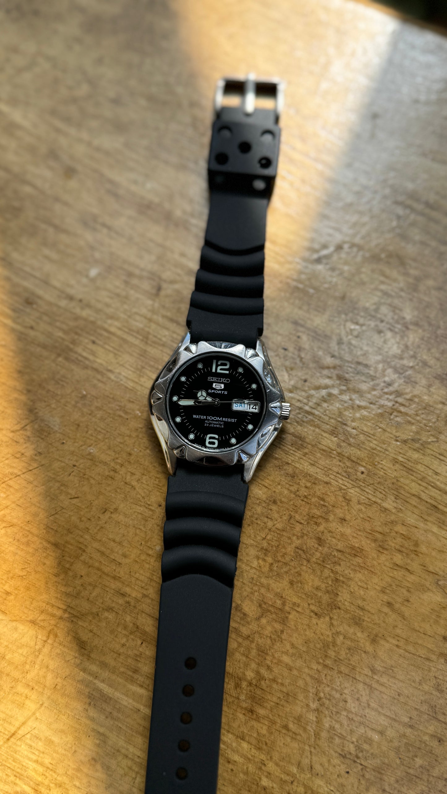 Pre Owned Vintage Seiko 5 Sports Automatic Watch