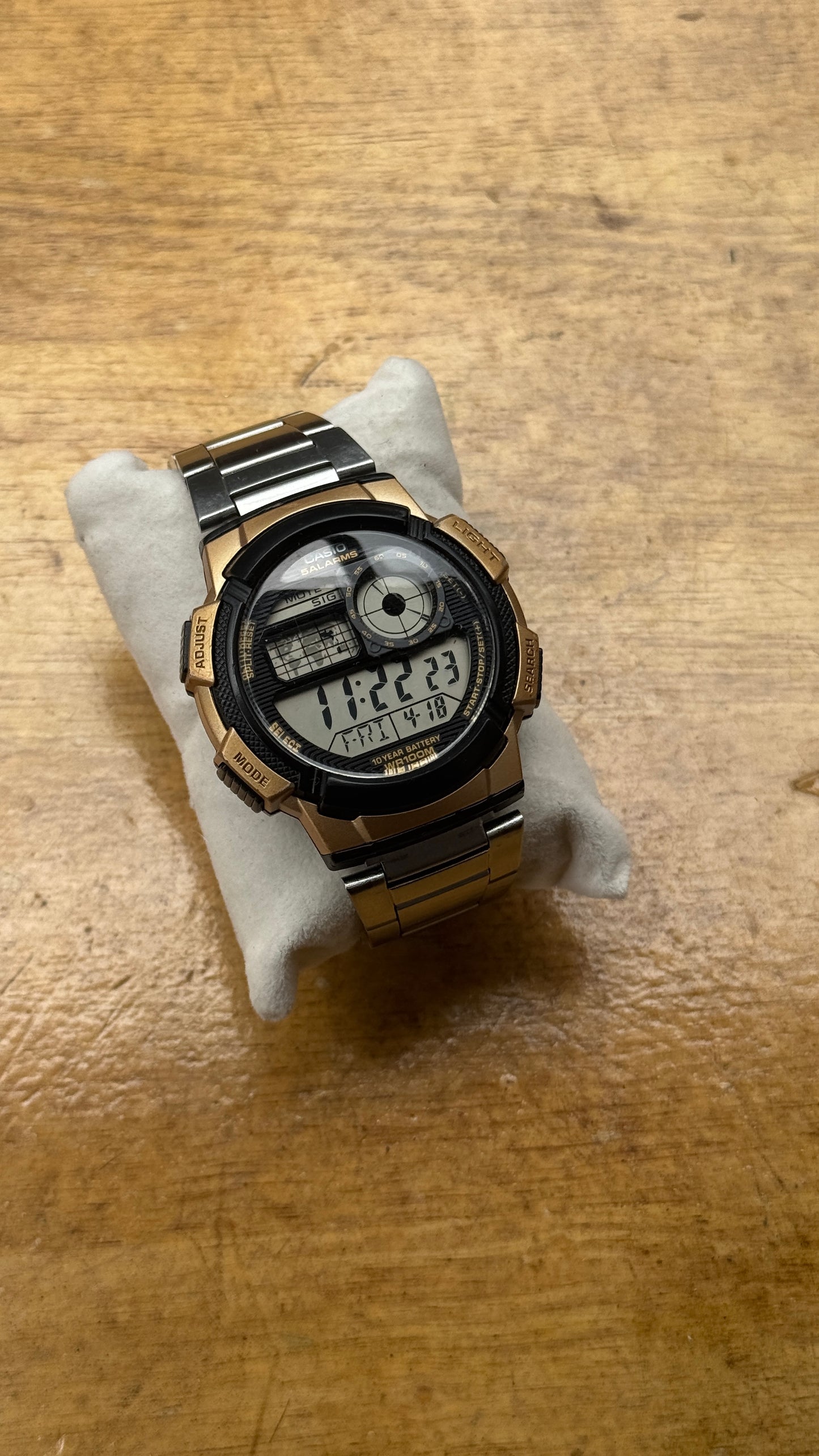Pre Owned Casio AE1000W