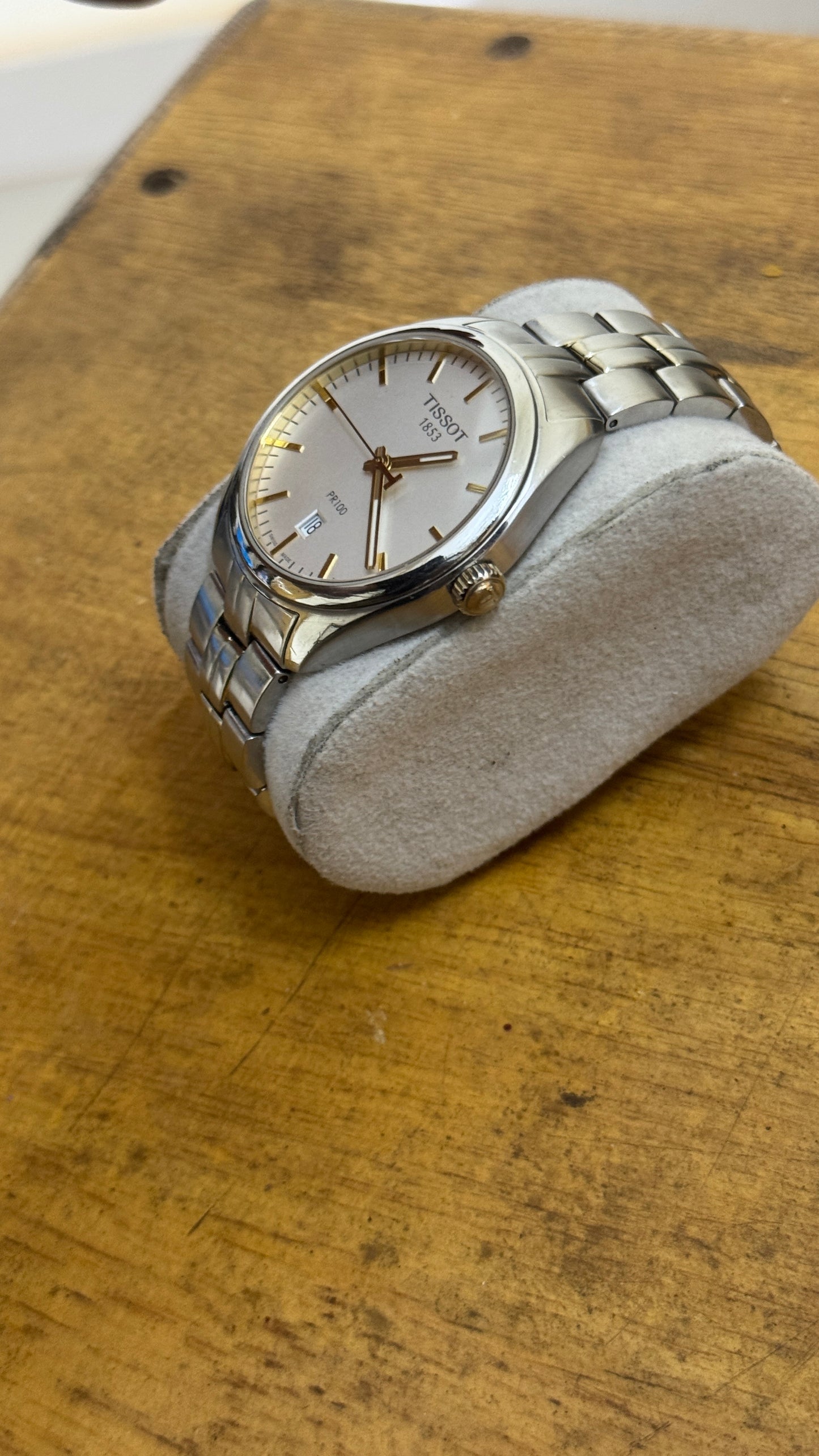 Pre Owned Tissot T Classic PR 100