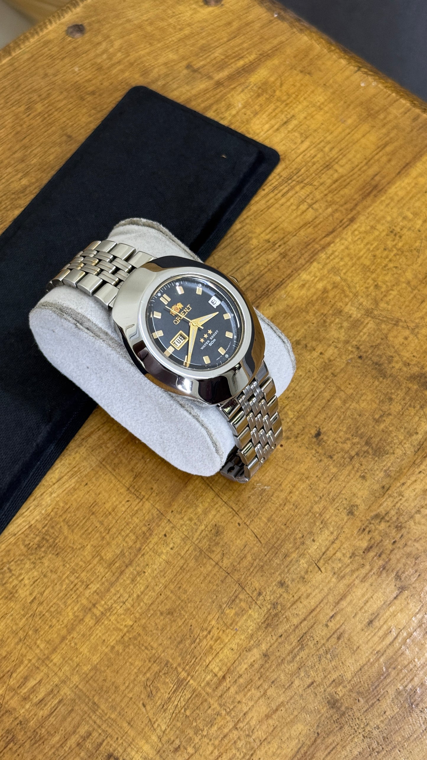 Pre Owned Vintage Orient EM70