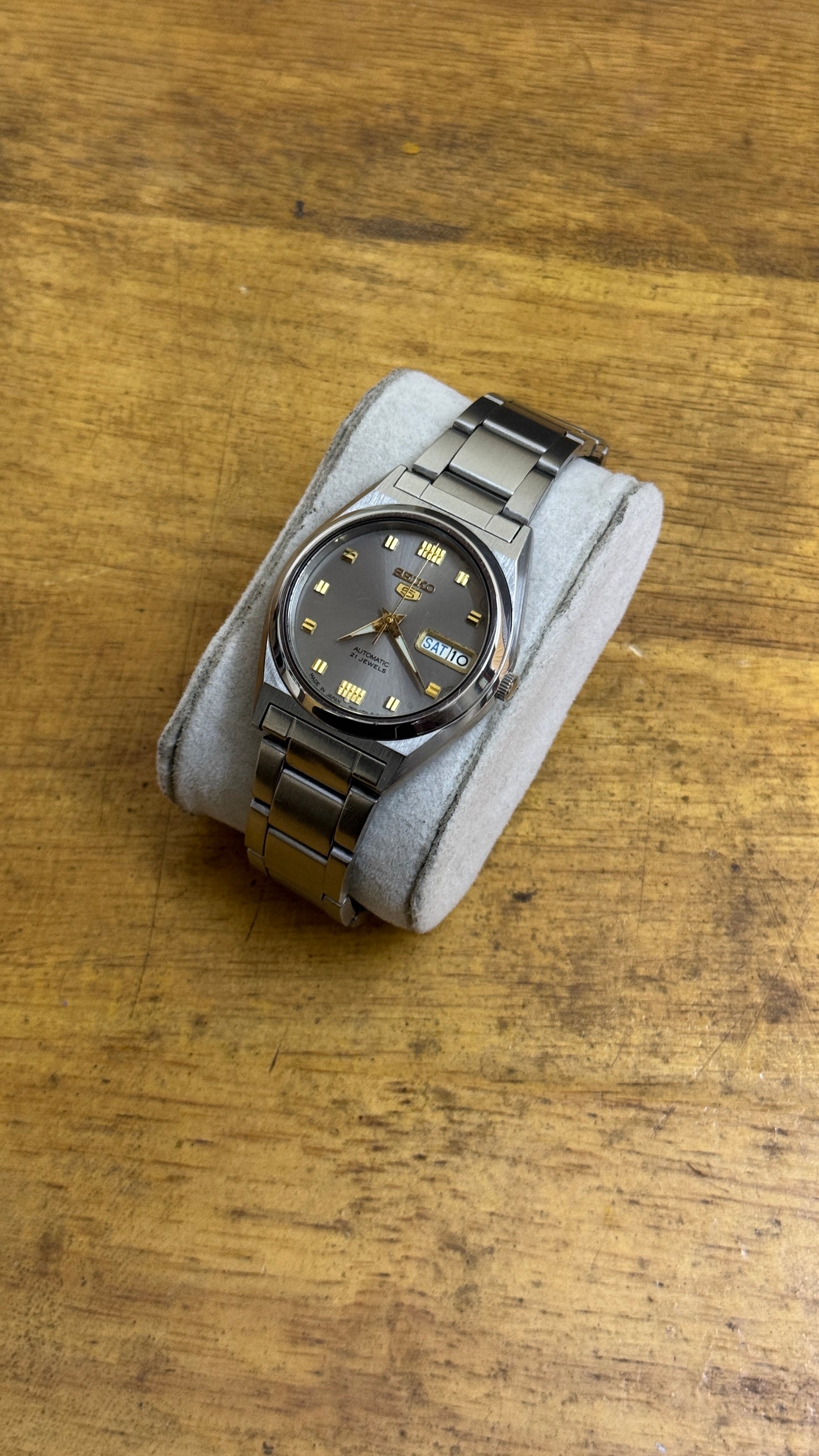 Preowned Vintage Seiko 5 Automatic