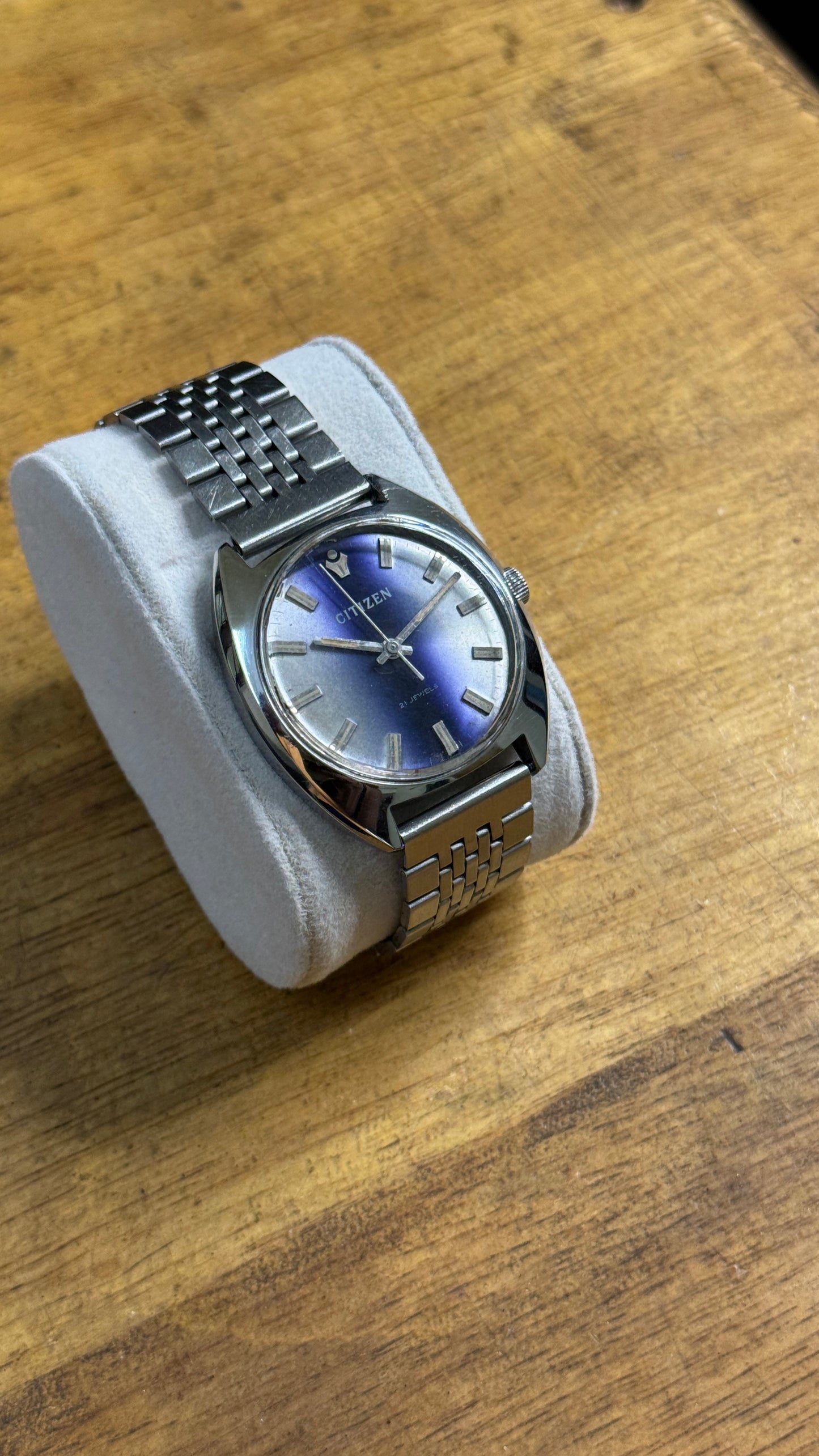 Pre Owned Vintage Citizen Manual Winding