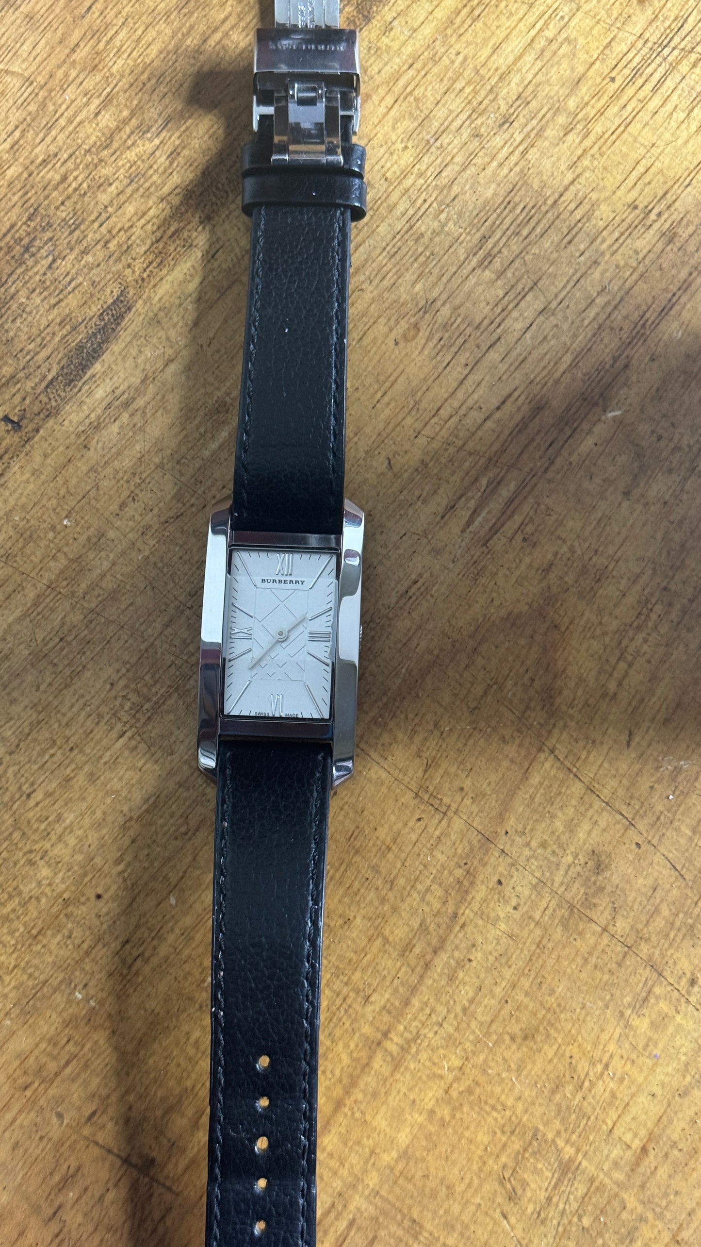 Pre Owned Unisex Burberry Watch
