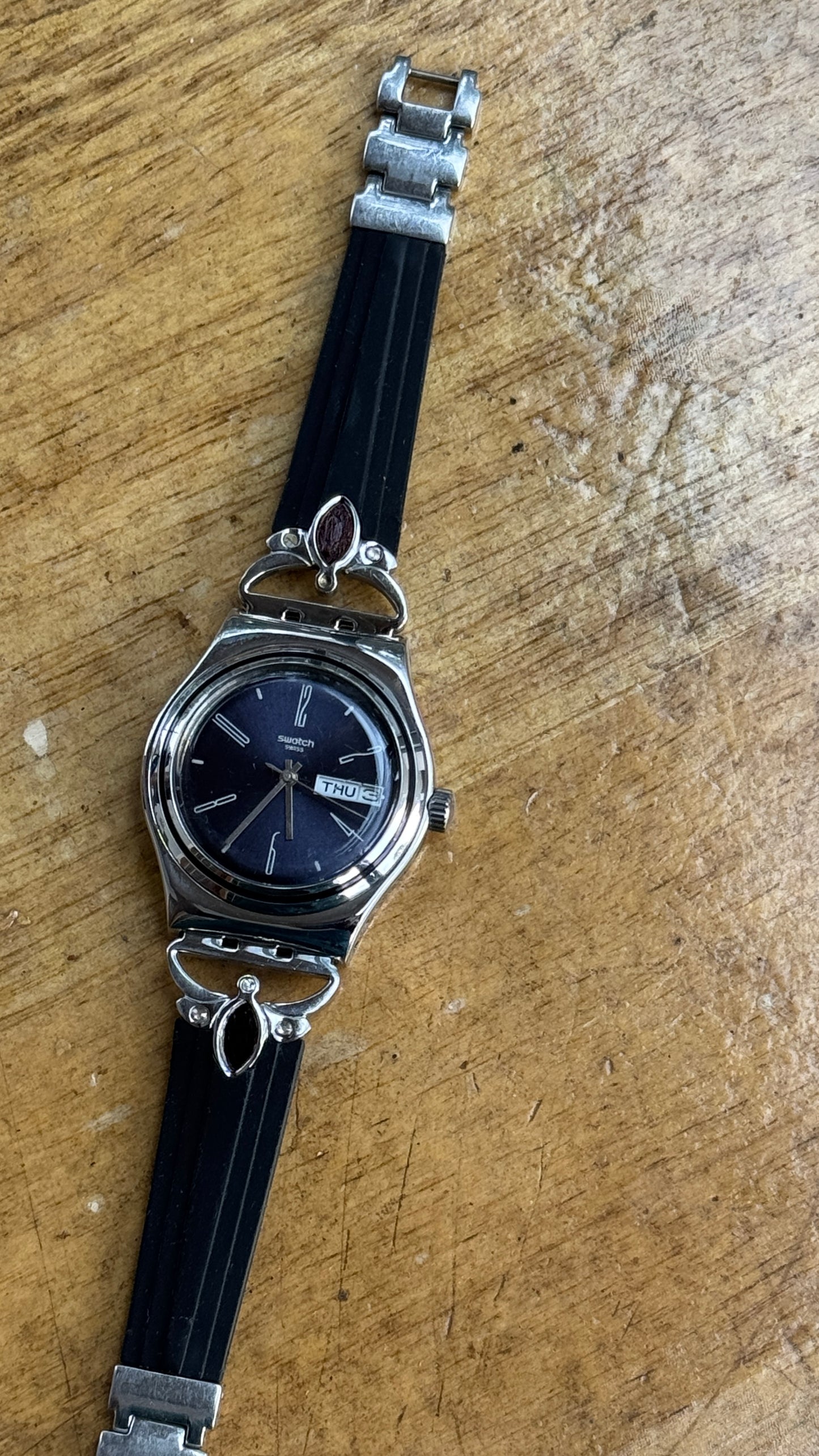 Pre Owned Vintage Women's Swatch Watch