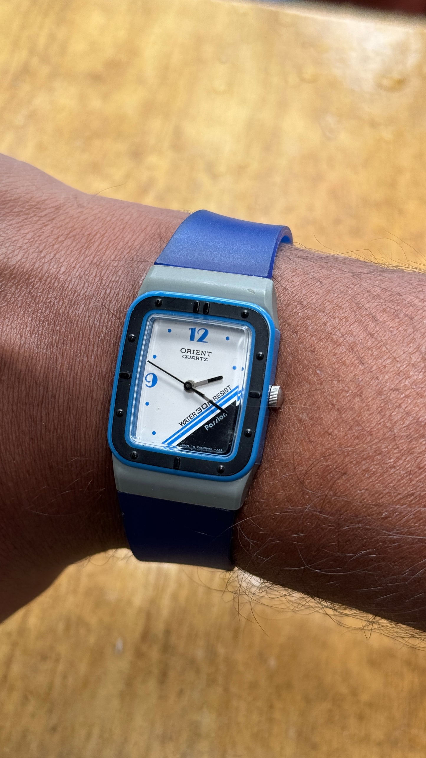 Pre Owned Orient Quartz Watch (Unisex) - Passion