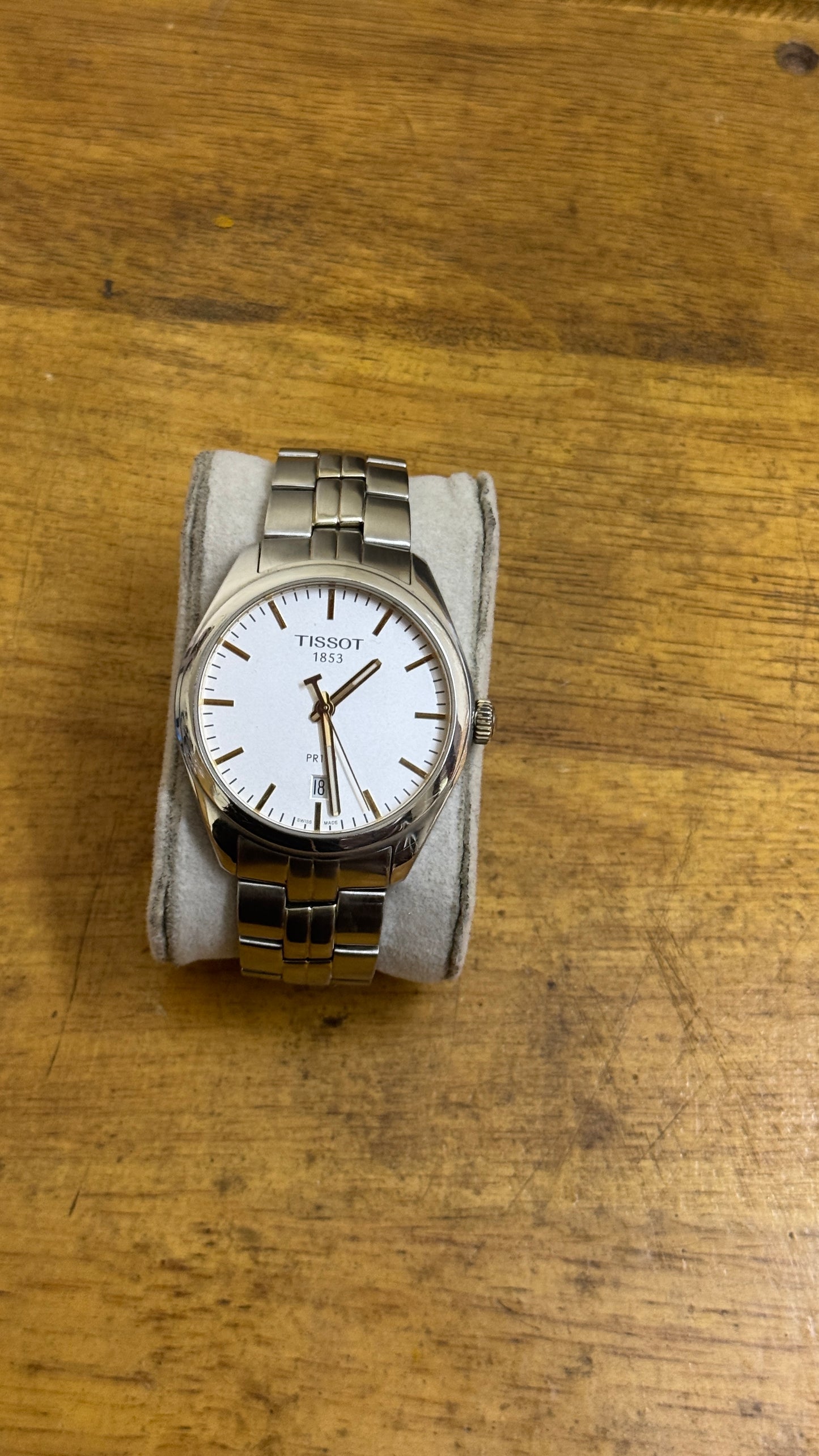 Pre Owned Tissot T Classic PR 100