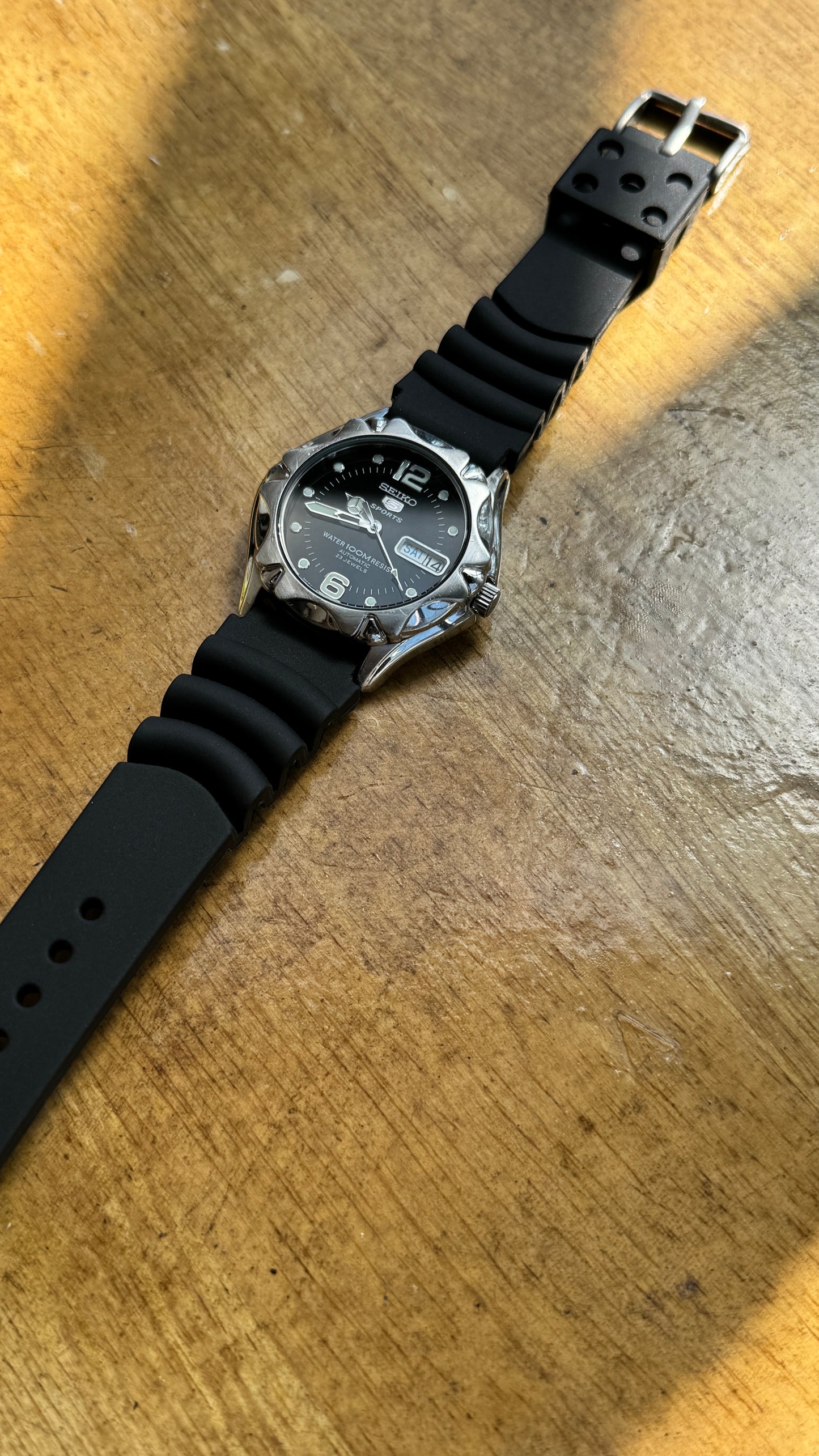 Pre Owned Vintage Seiko 5 Sports Automatic Watch