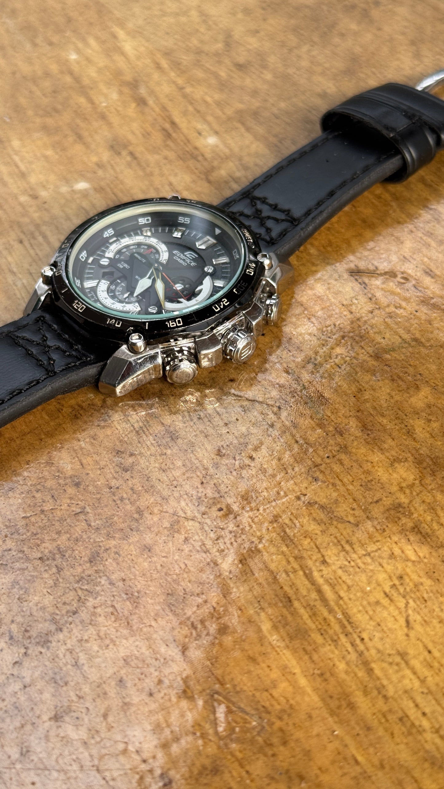Pre Owned Casio Edifice EF5501AV
