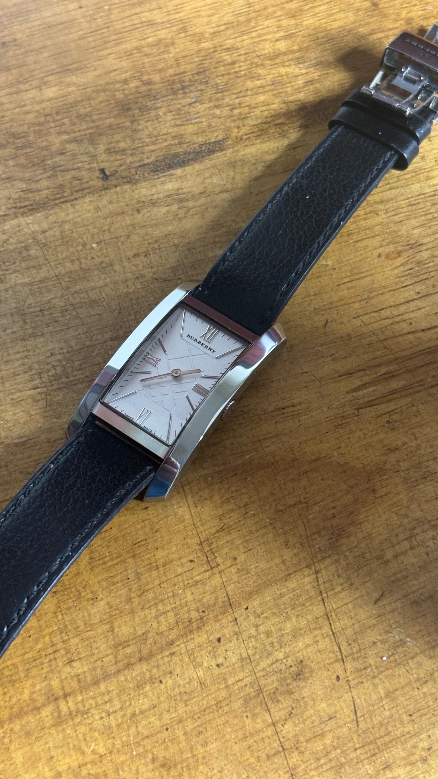 Pre Owned Unisex Burberry Watch