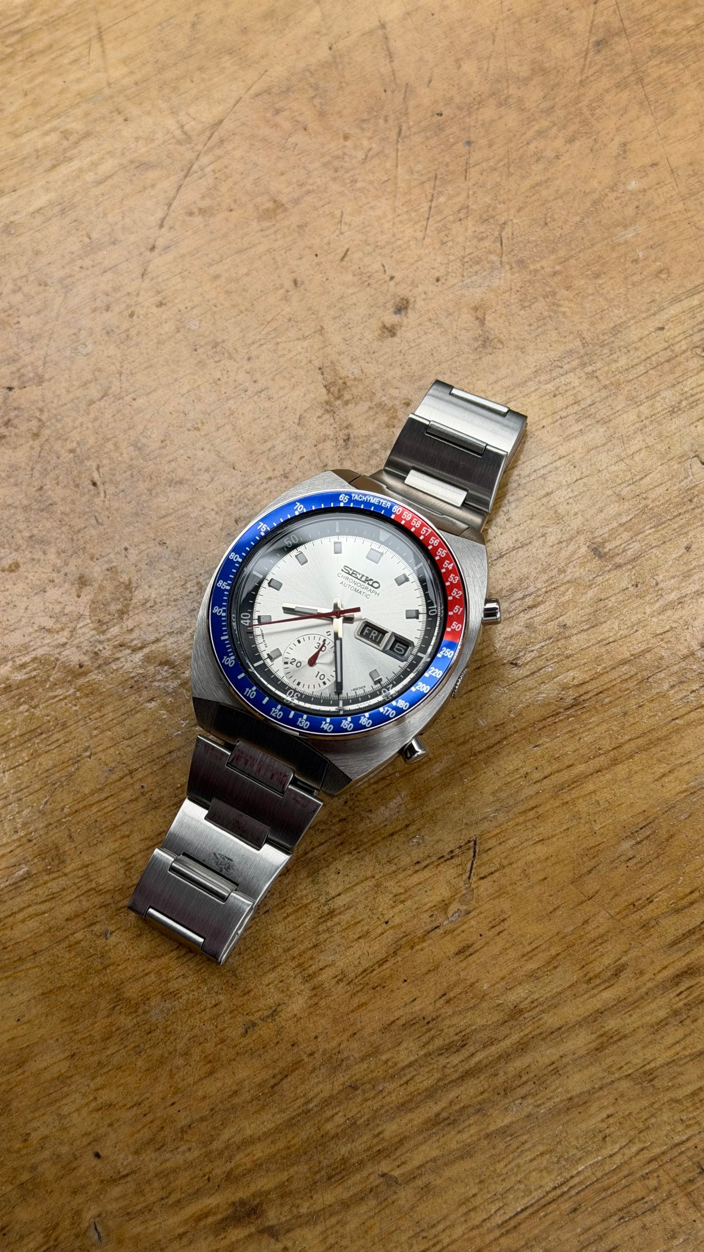 Pre Owned Vintage Seiko Automatic Chronograph (Super Rare & Well Preserved)