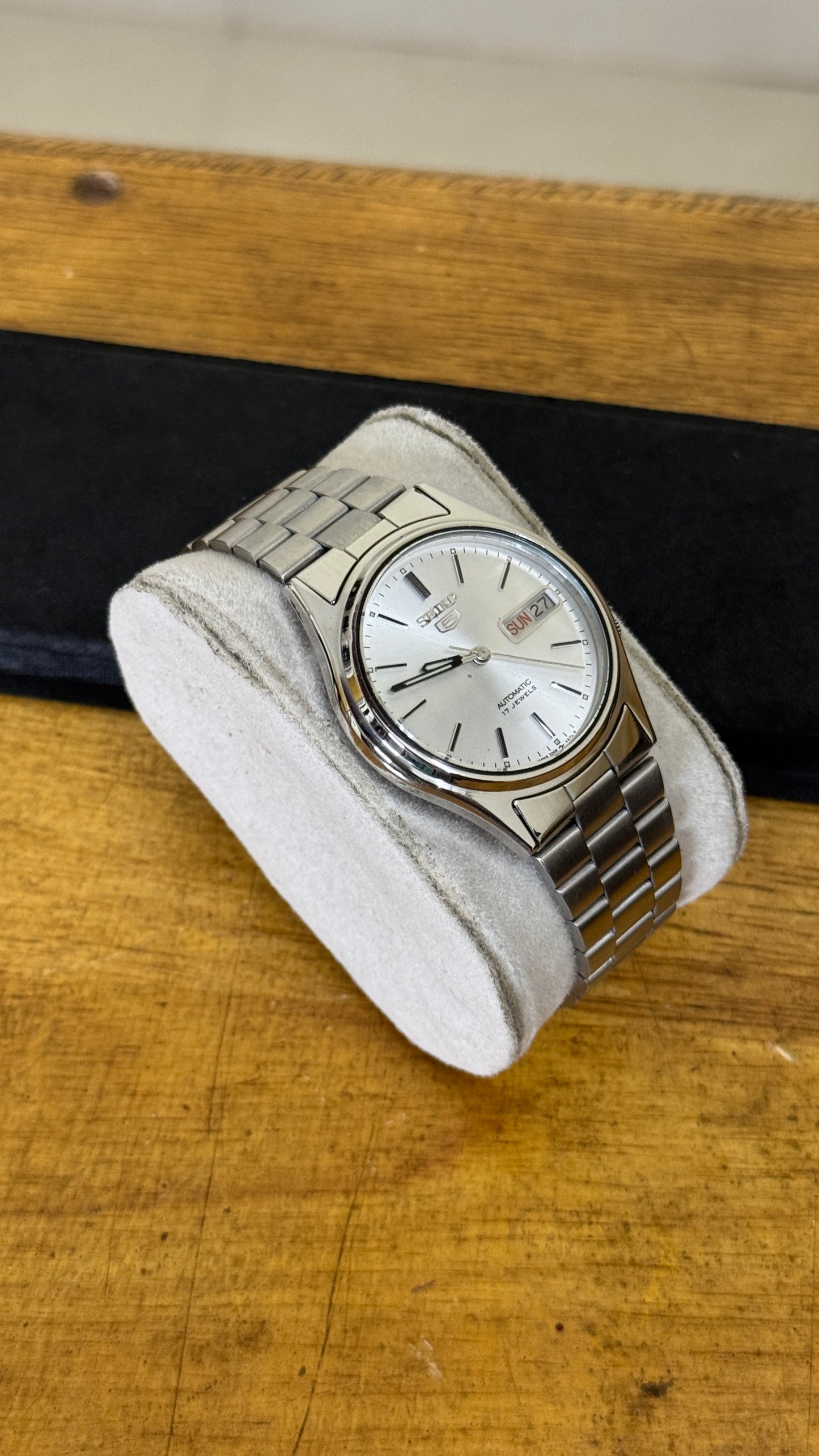 Pre Owned Vintage Seiko 5 Automatic
