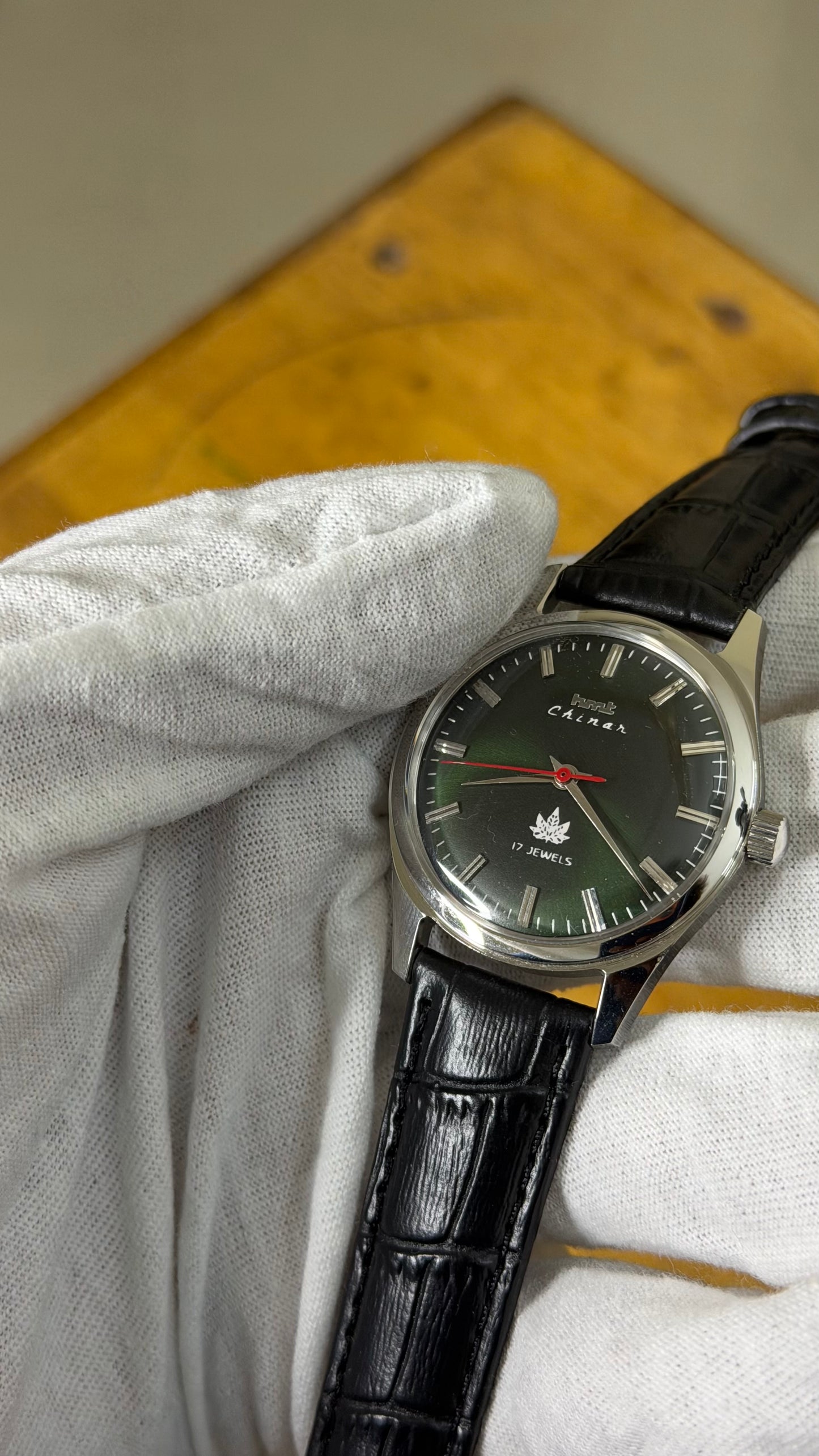 Pre Owned Vintage HMT Chinar - 1980s - Restored