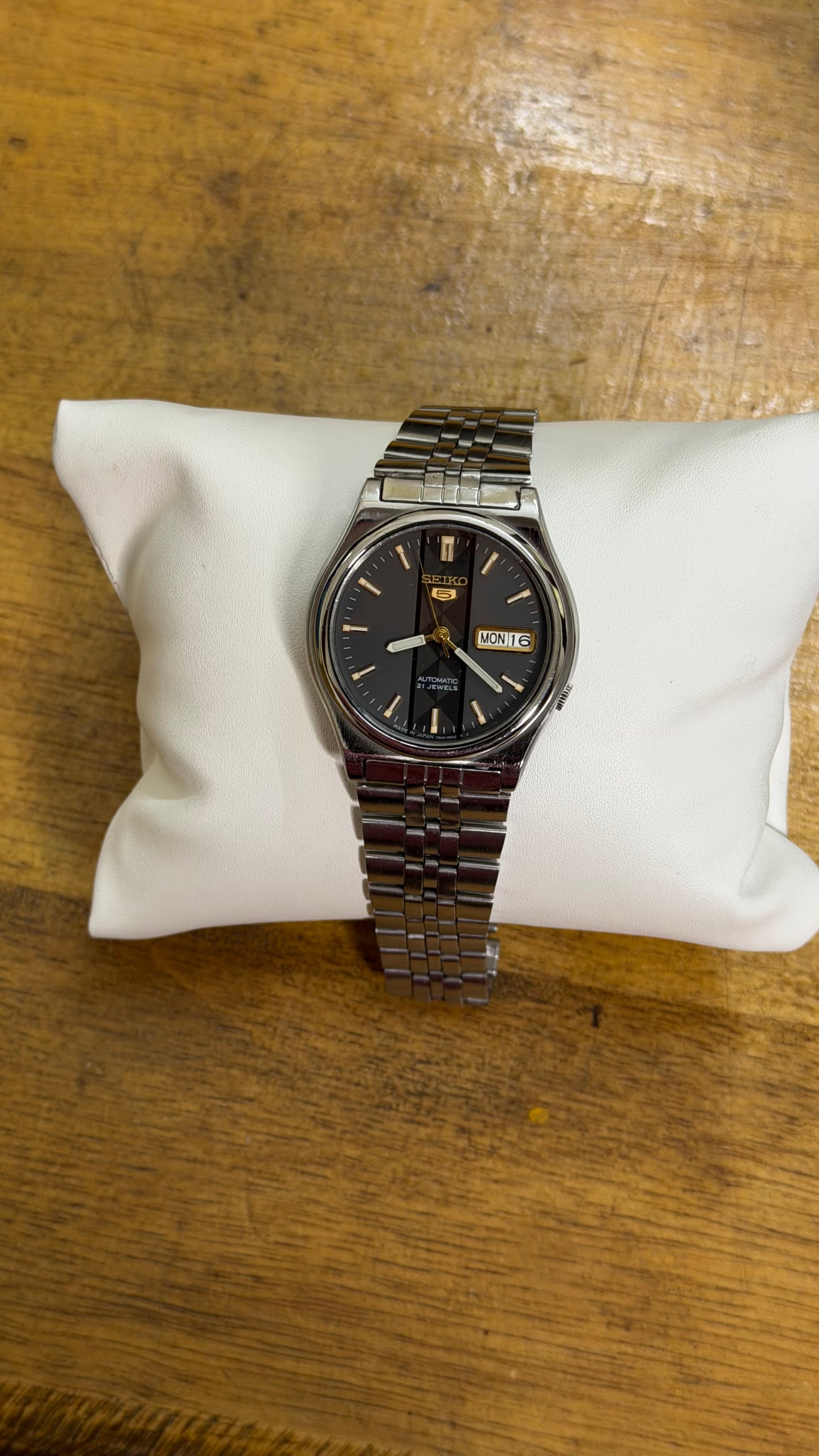 Preowned Seiko 5 Automatic