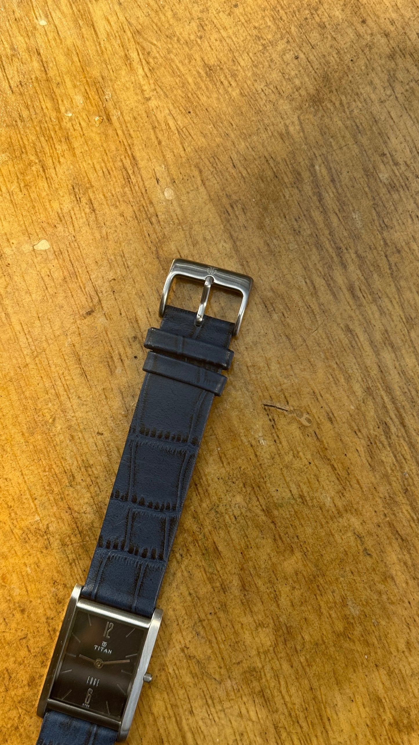 Pre Owned Titan Edge