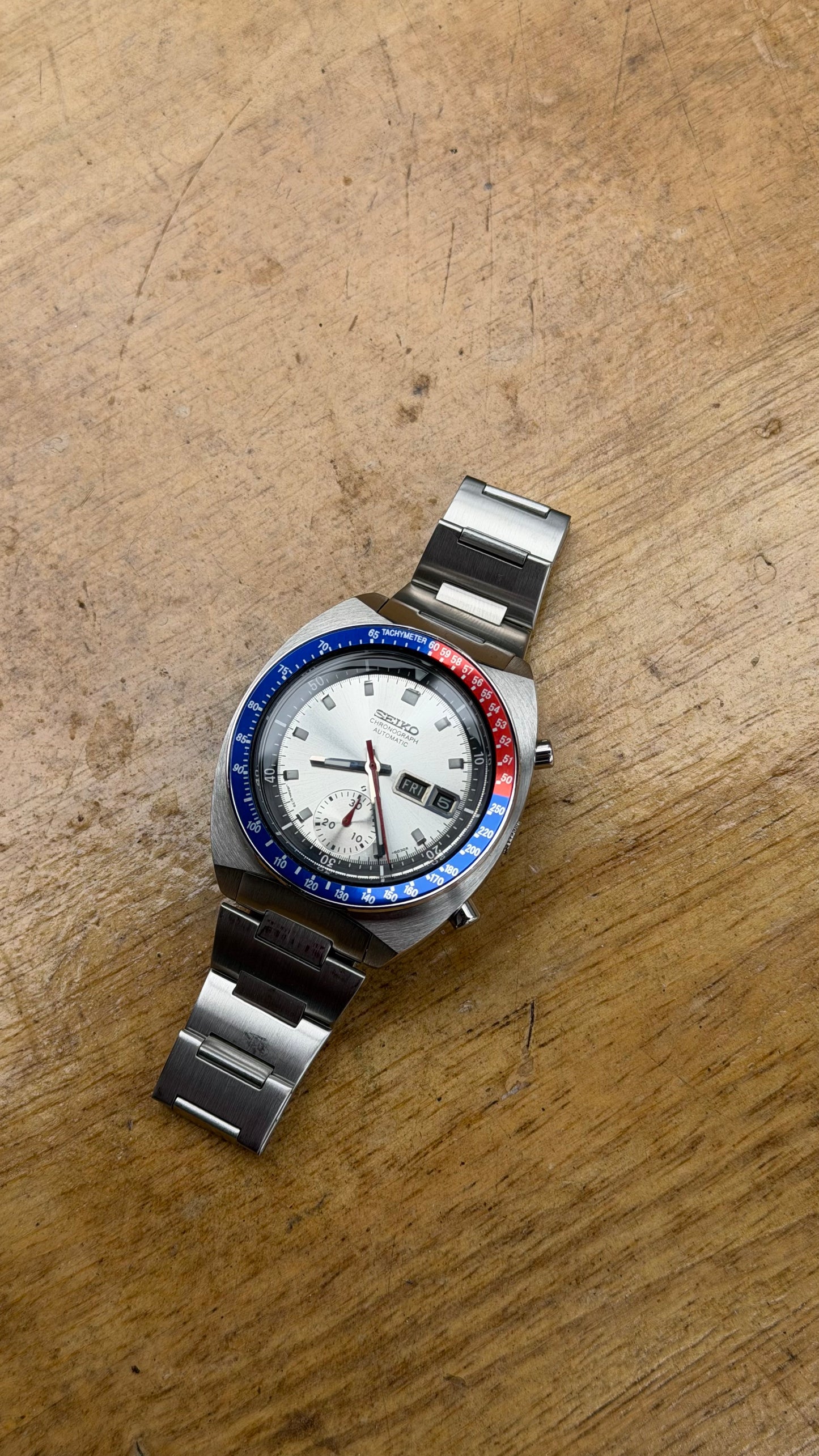 Pre Owned Vintage Seiko Automatic Chronograph (Super Rare & Well Preserved)