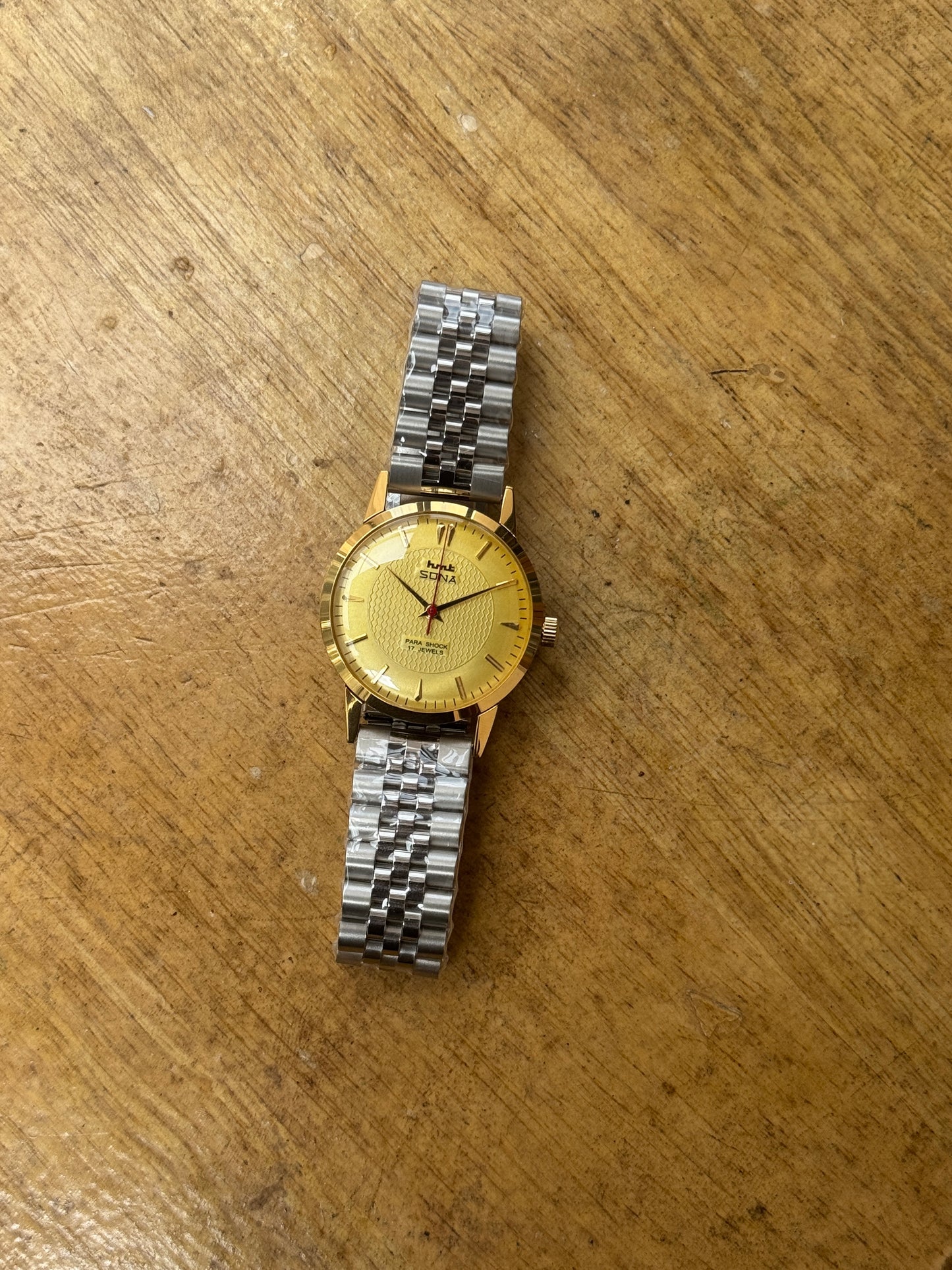 Pre Owned Vintage HMT Sona - 1980s - Restored