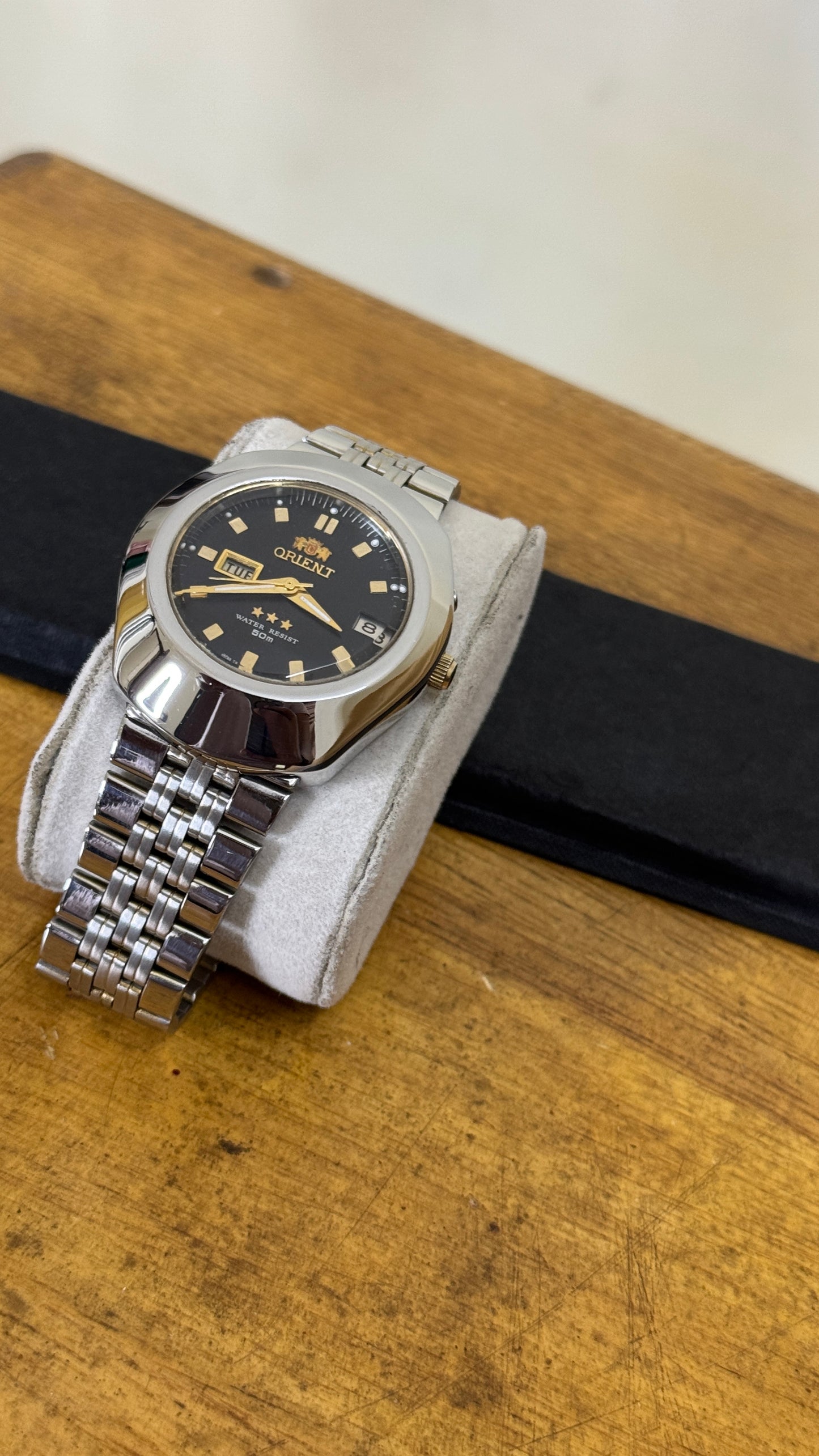 Pre Owned Vintage Orient EM70