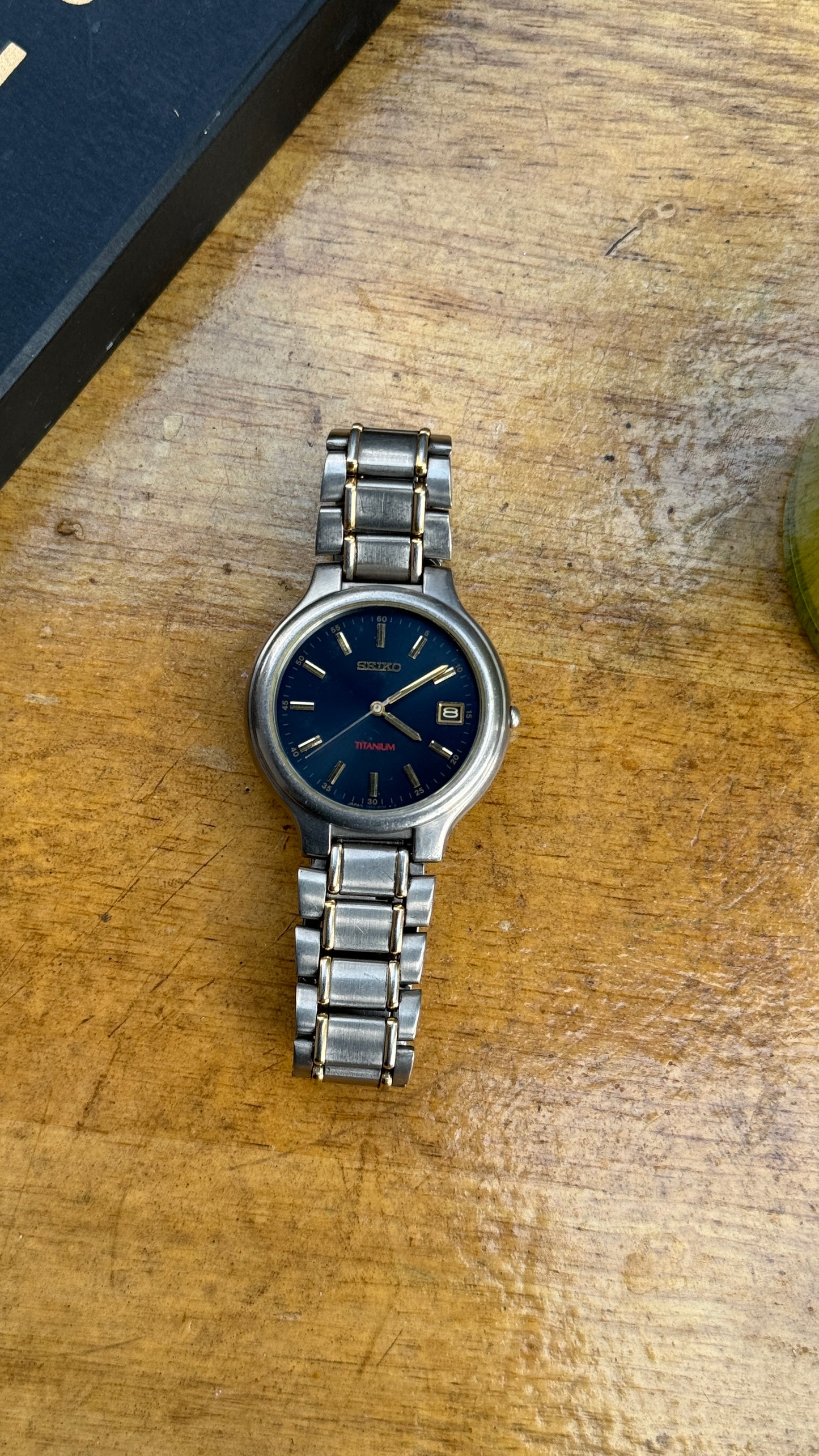 Pre Owned Vintage Seiko Titanium Quartz Watch