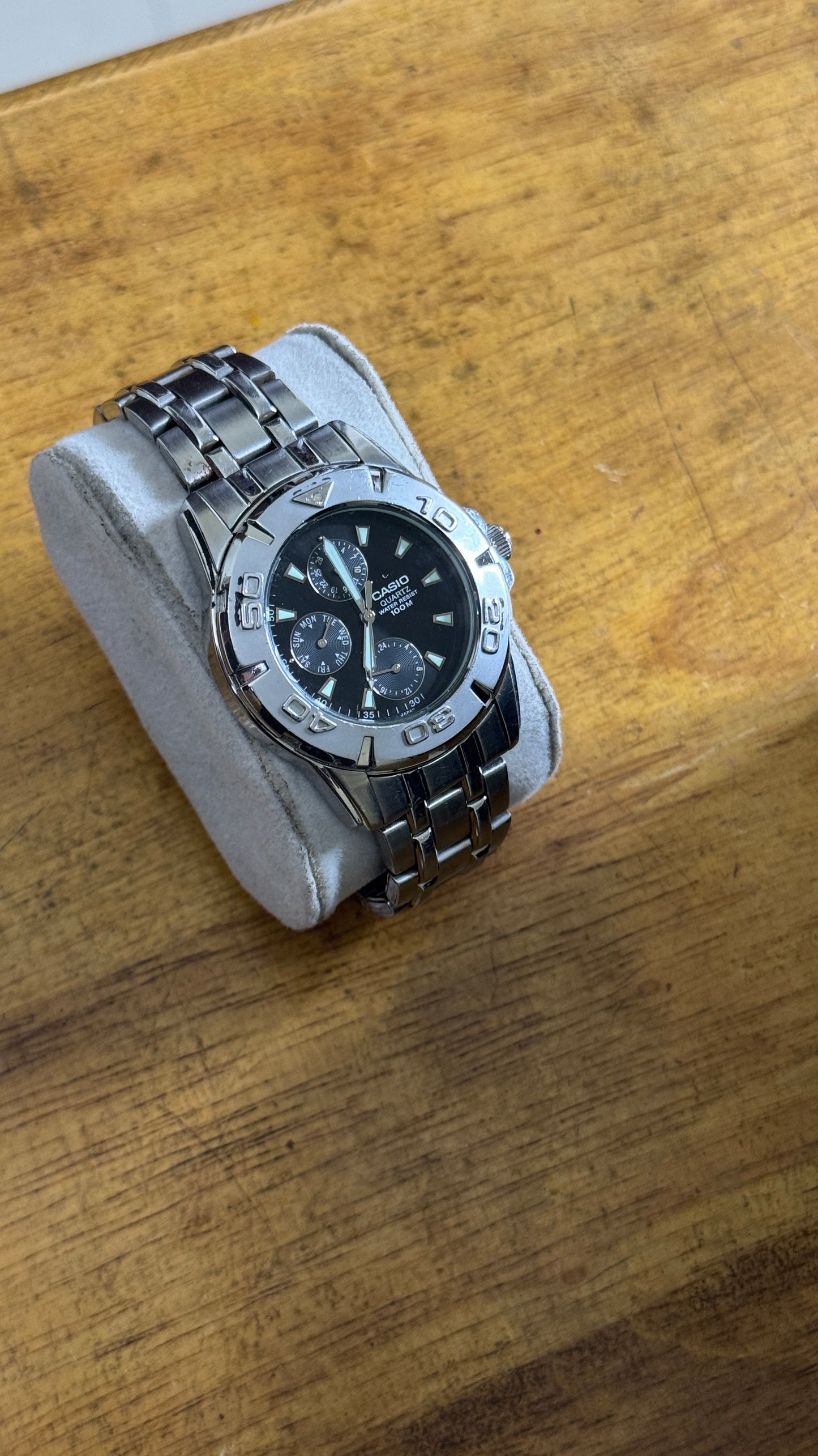 Pre Owned Casio MTD1047 Watch