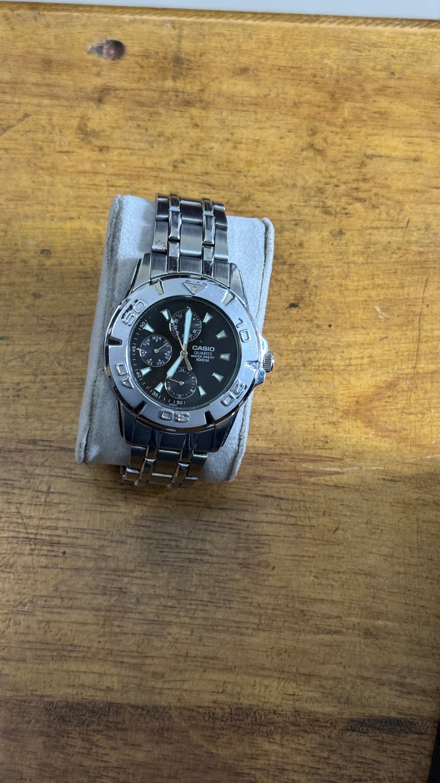 Pre Owned Casio MTD1047 Watch