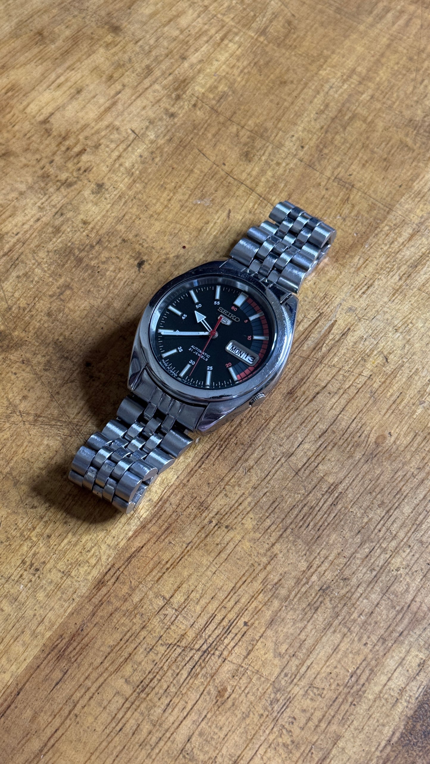 Preowned vintage Seiko 5 Automatic