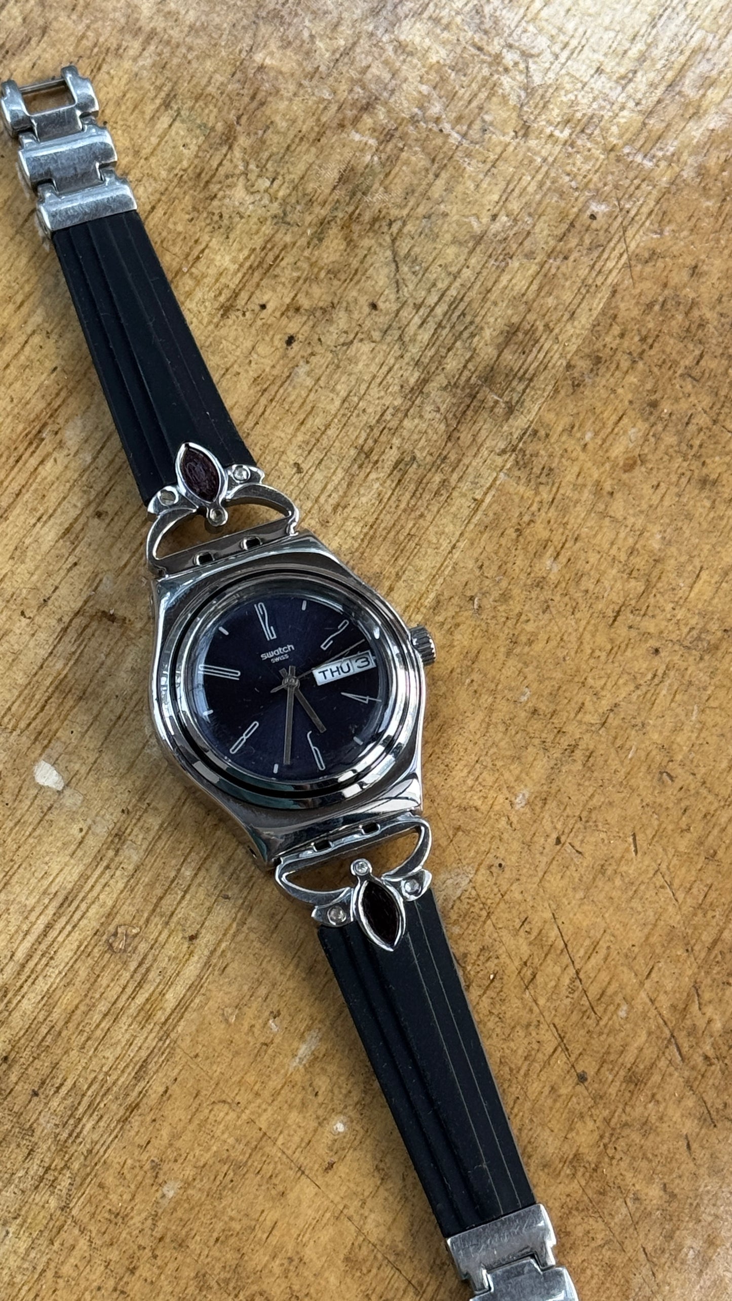 Pre Owned Vintage Women's Swatch Watch