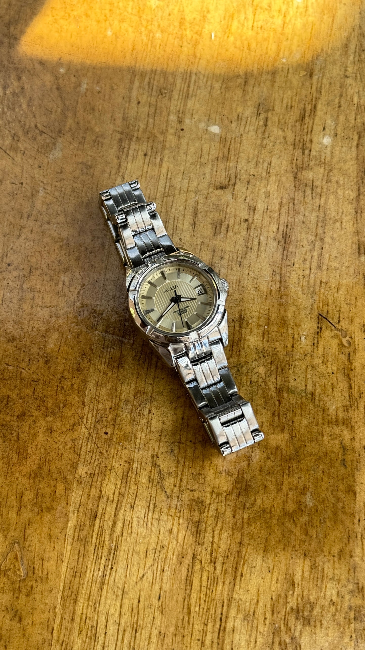 Pre Owned Ladies Alba Quartz Watch