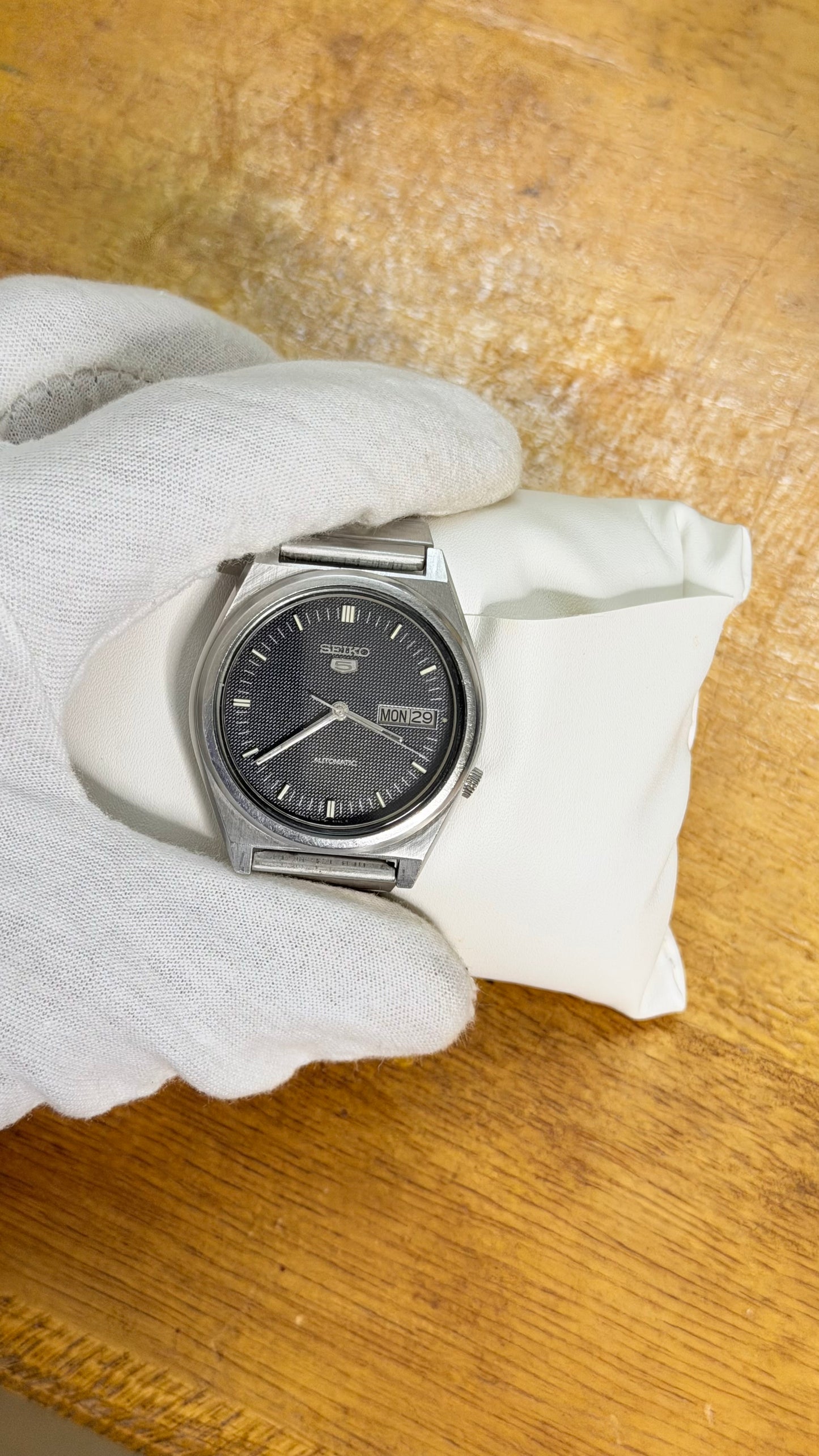 Pre Owned Vintage Seiko Watch