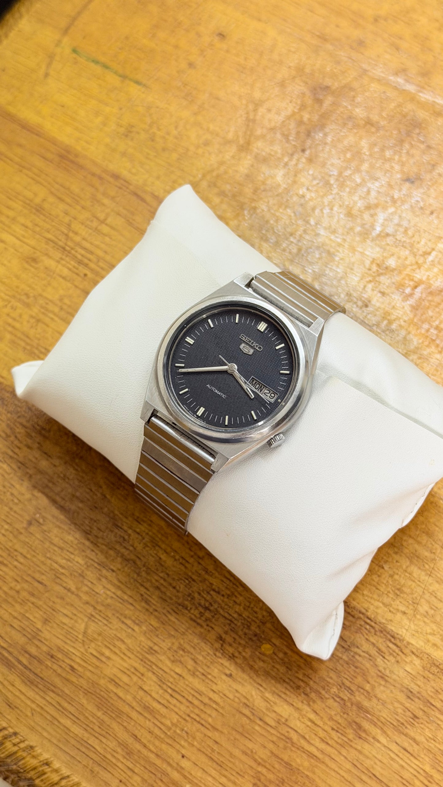 Pre Owned Vintage Seiko Watch