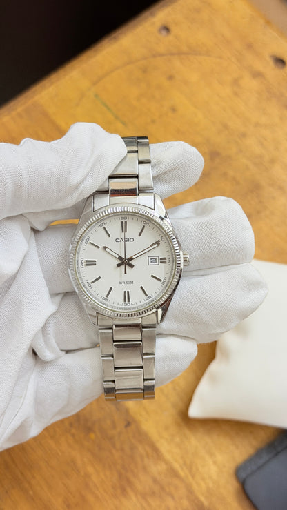 Pre Owned Casio Quartz Watch