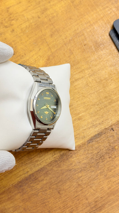 Pre Owned vintage Citizen Automatic (1980s)