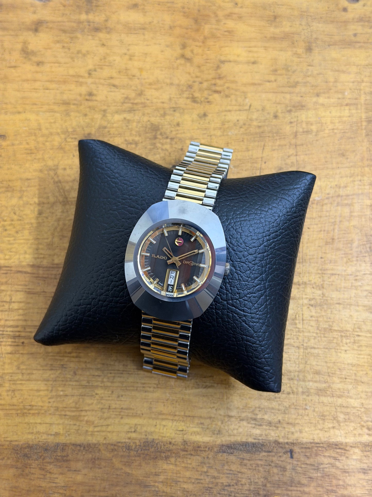 Pre Owned Vintage Rado Diaster