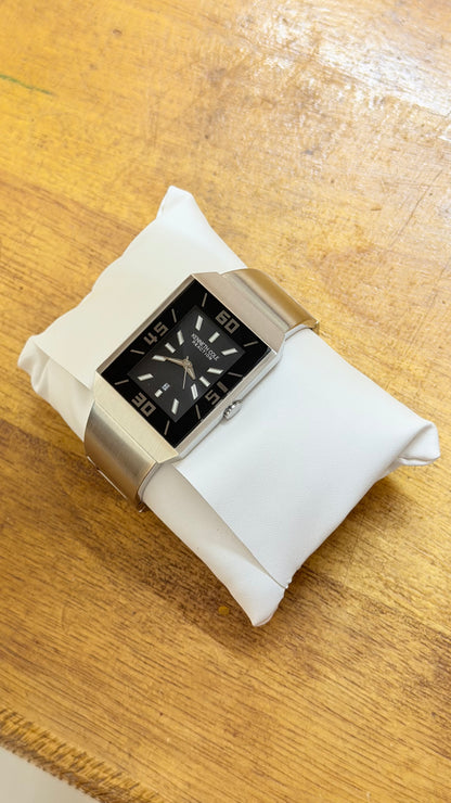 Pre Owned Kenneth Cole Watch
