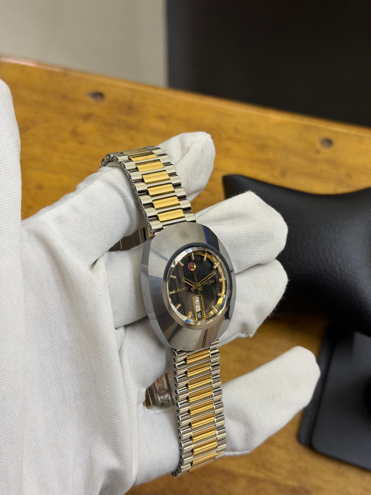 Pre Owned Vintage Rado Diaster