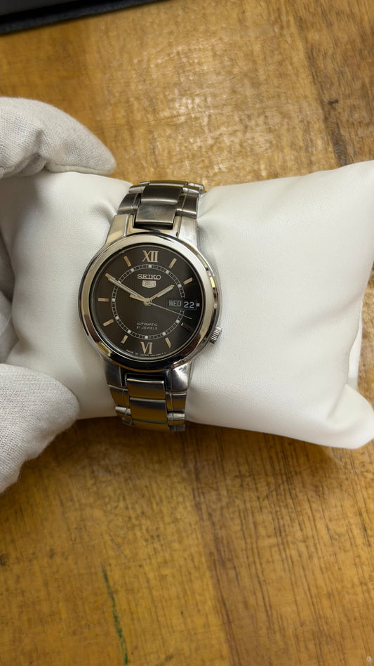 Preowned Seiko 5 Automatic