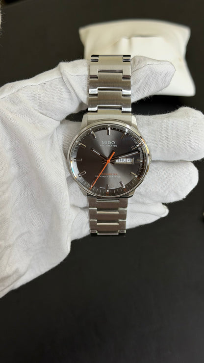 Pre Owned Mido Commander - Automatic