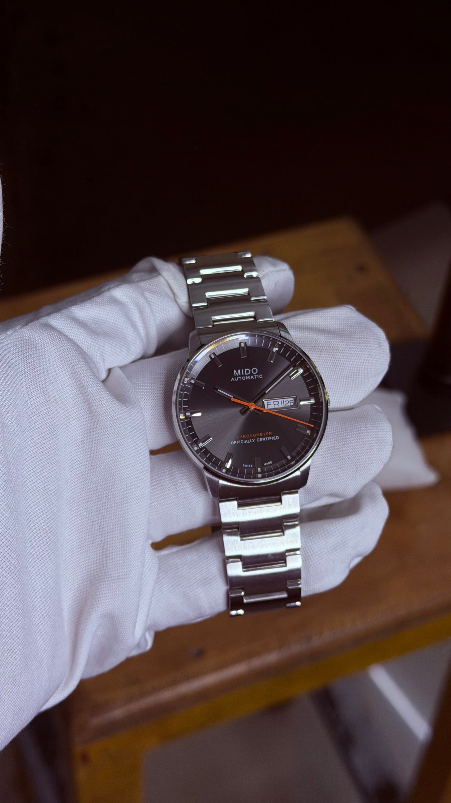 Pre Owned Mido Commander - Automatic