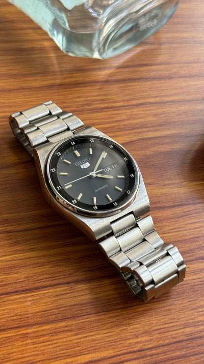 Pre Owned Vintage Seiko 5 Automatic