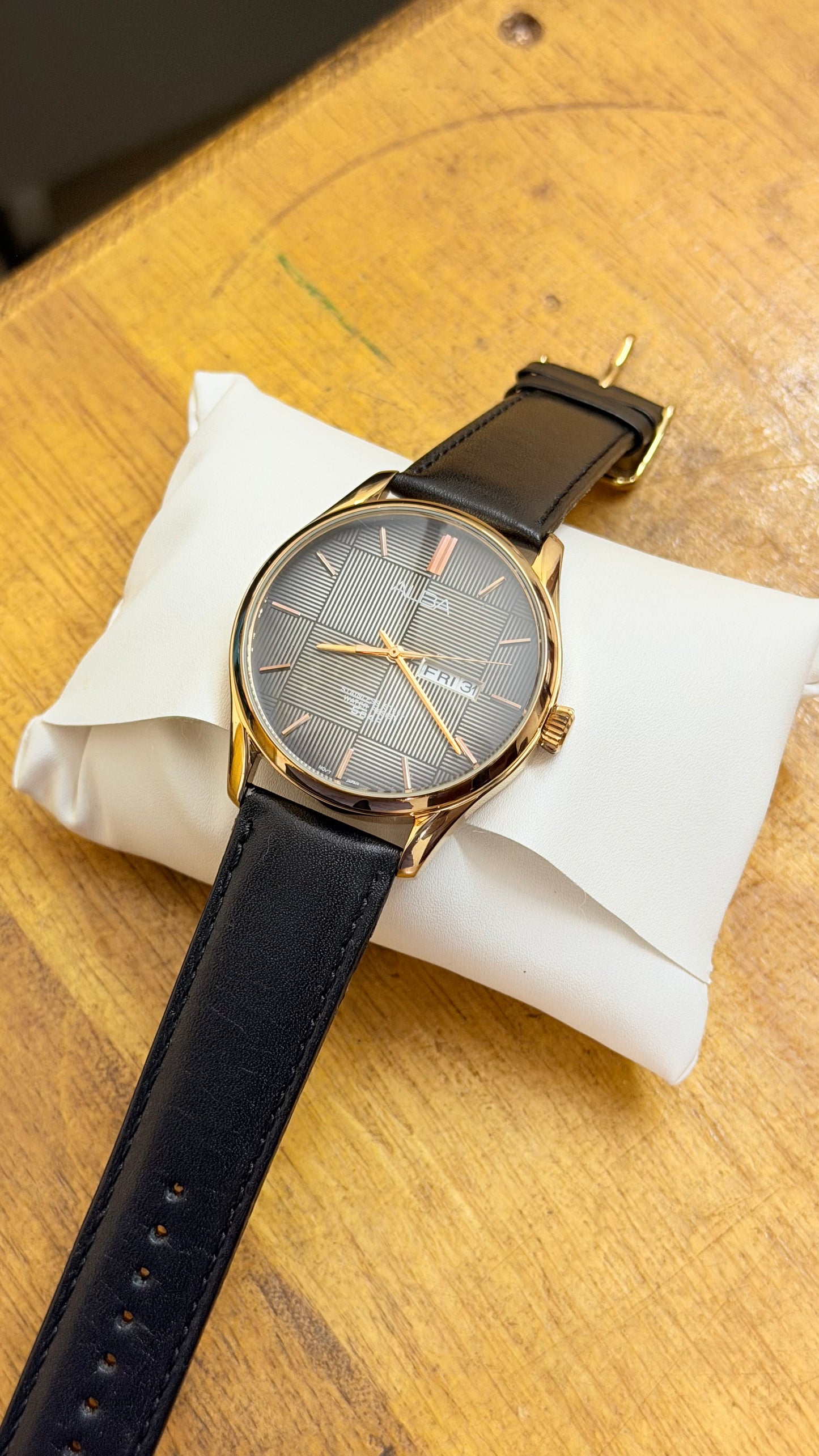 PreOwned Alba Quartz Watch