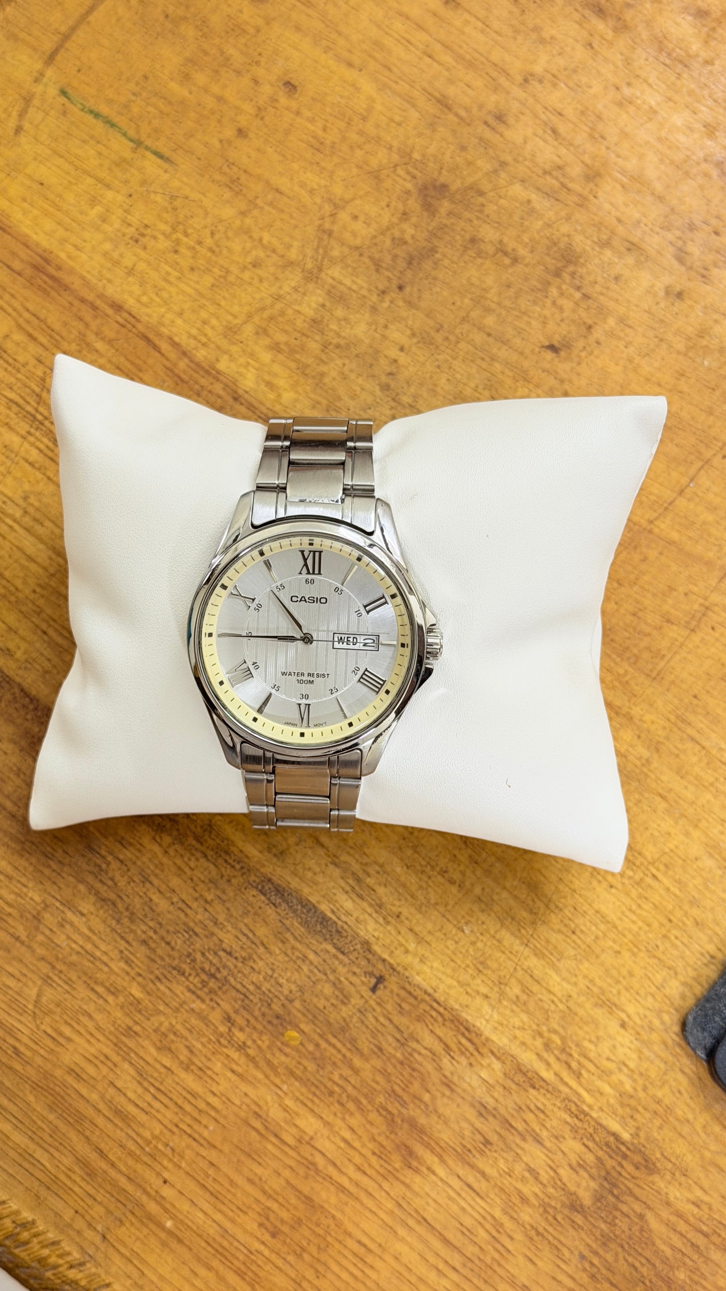 Pre Owned Casio Quartz Watch
