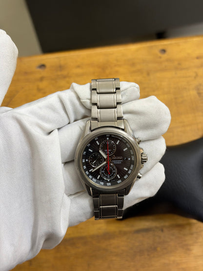 Pre Owned Seiko Chronograph Titanium