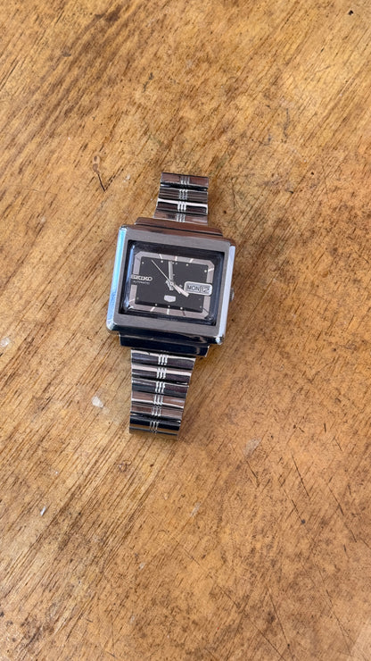 Pre Owned Vintage Seiko 5 Automatic