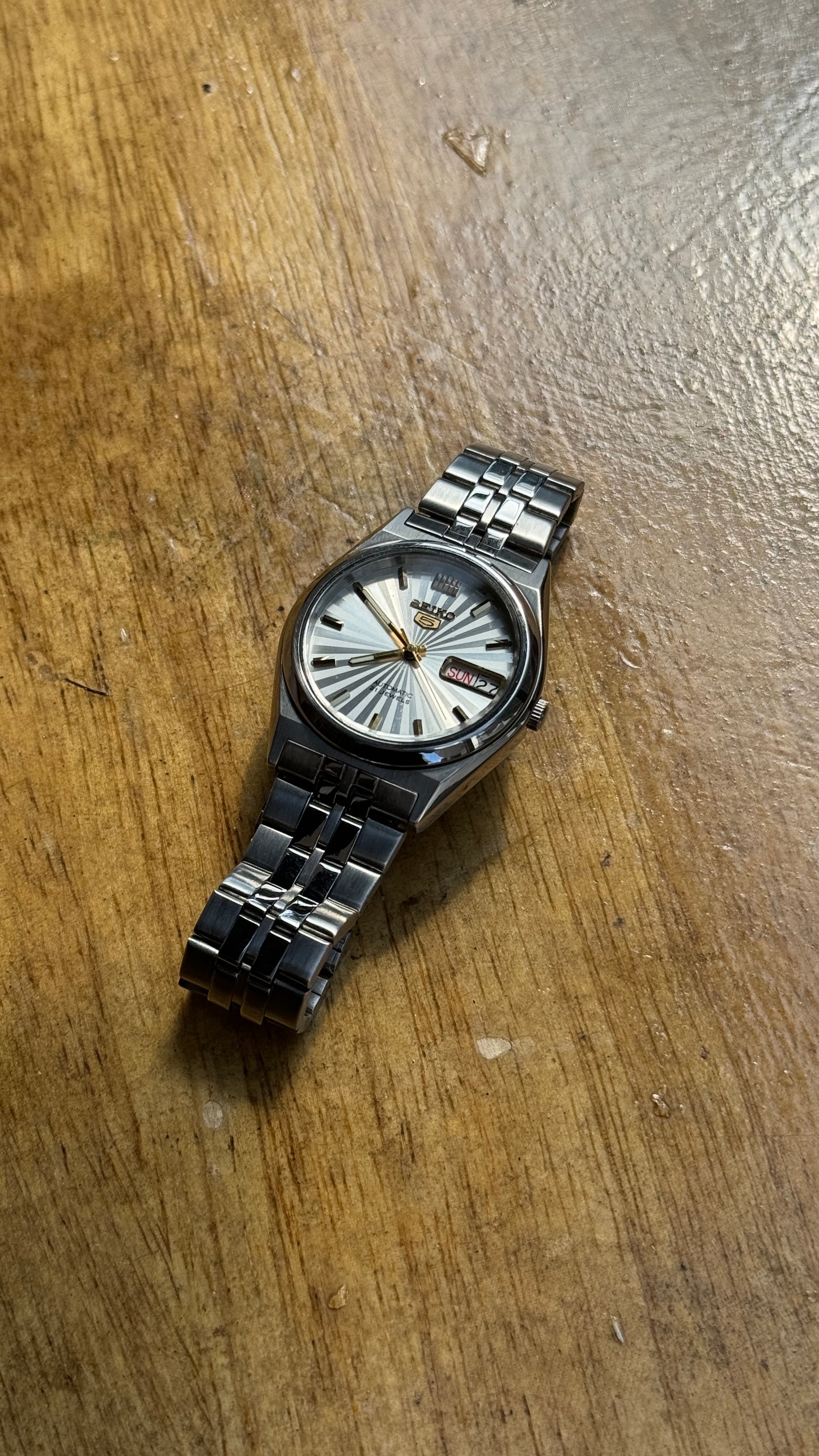 Pre Owned Vintage Seiko 5 Automatic Watch - 1990s