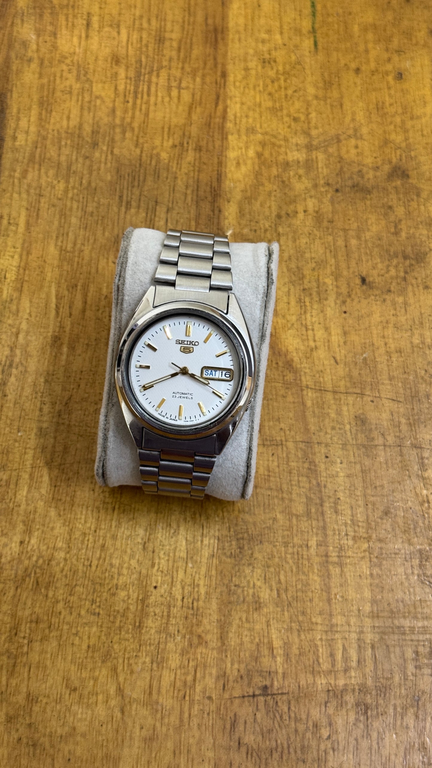 Pre Owned Vintage Seiko 5 Automatic